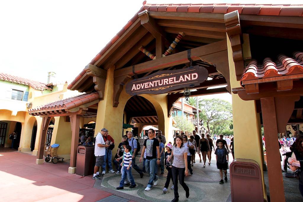 PHOTOS - Adventureland to Frontierland gateway refurbishment complete