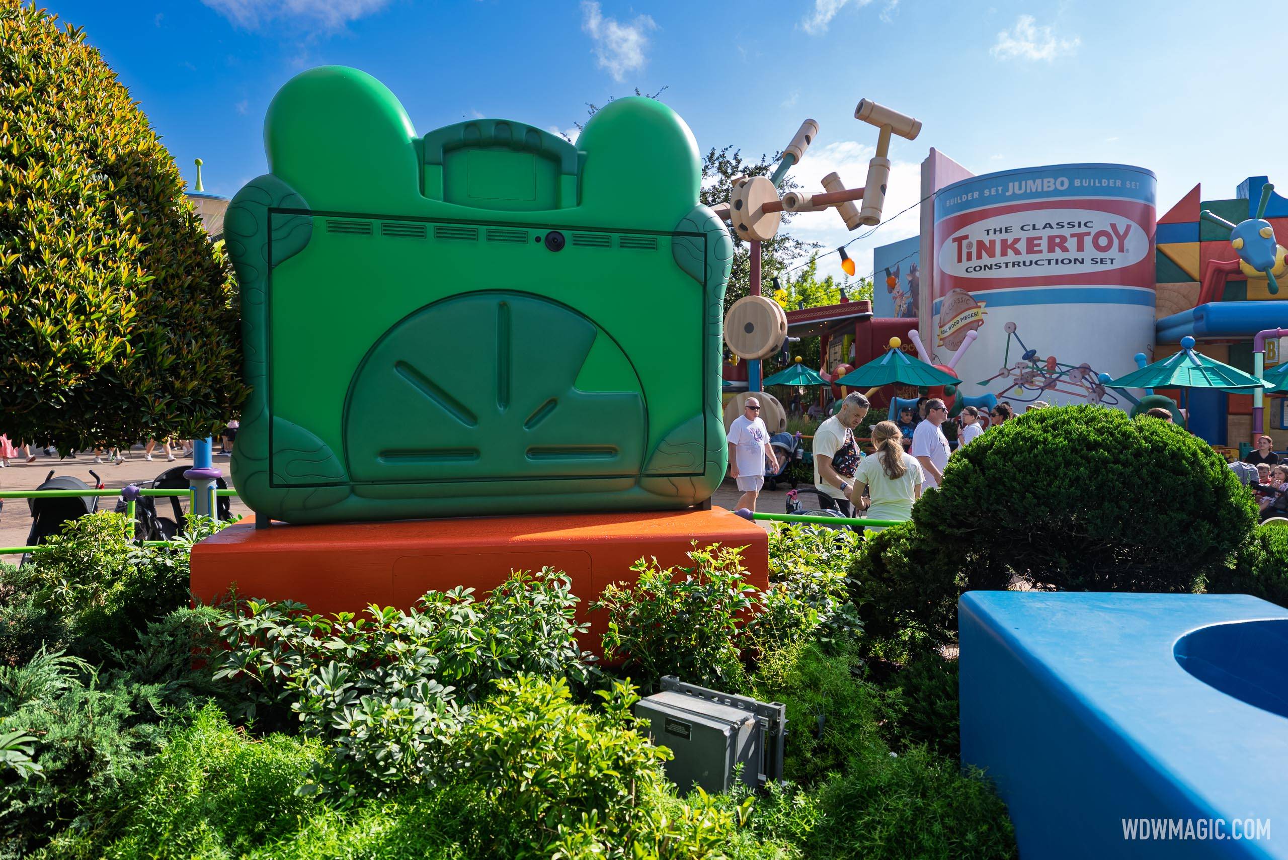 First Look: Lilypad Installed at Alien Swirling Saucers