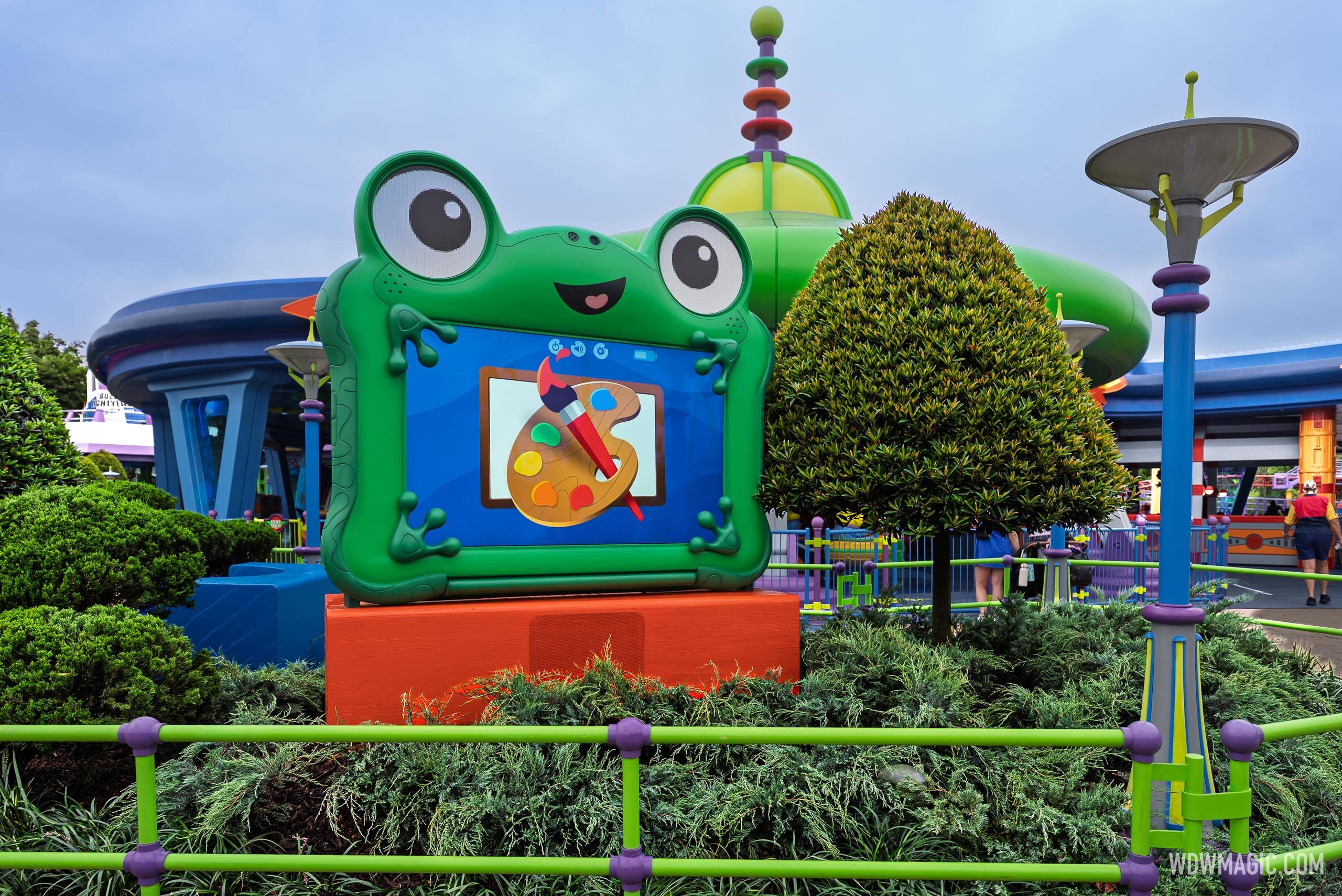 Lilypad's Jams: A First Look at the New Alien Swirling Saucers