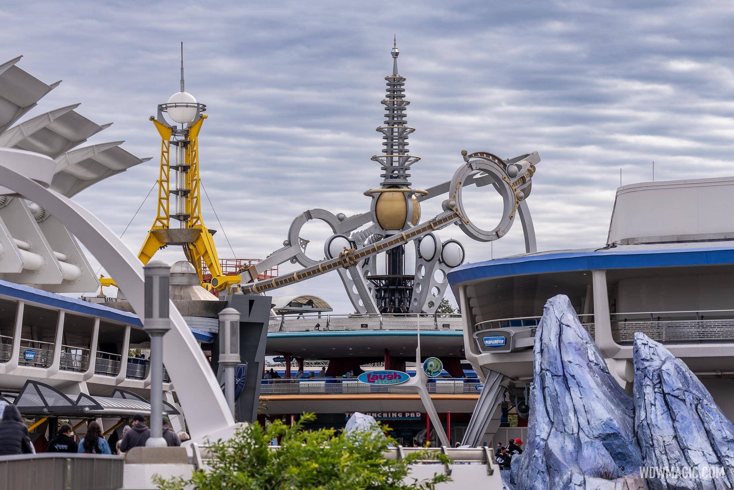 Astro-Orbitor_Full_59106.jpg