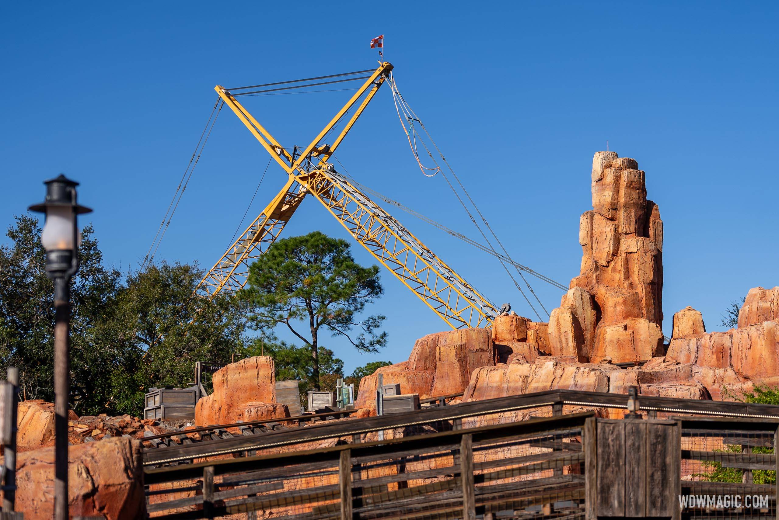 Crane at Big Thunder Mountain Railroad - Decembet 12, 2024