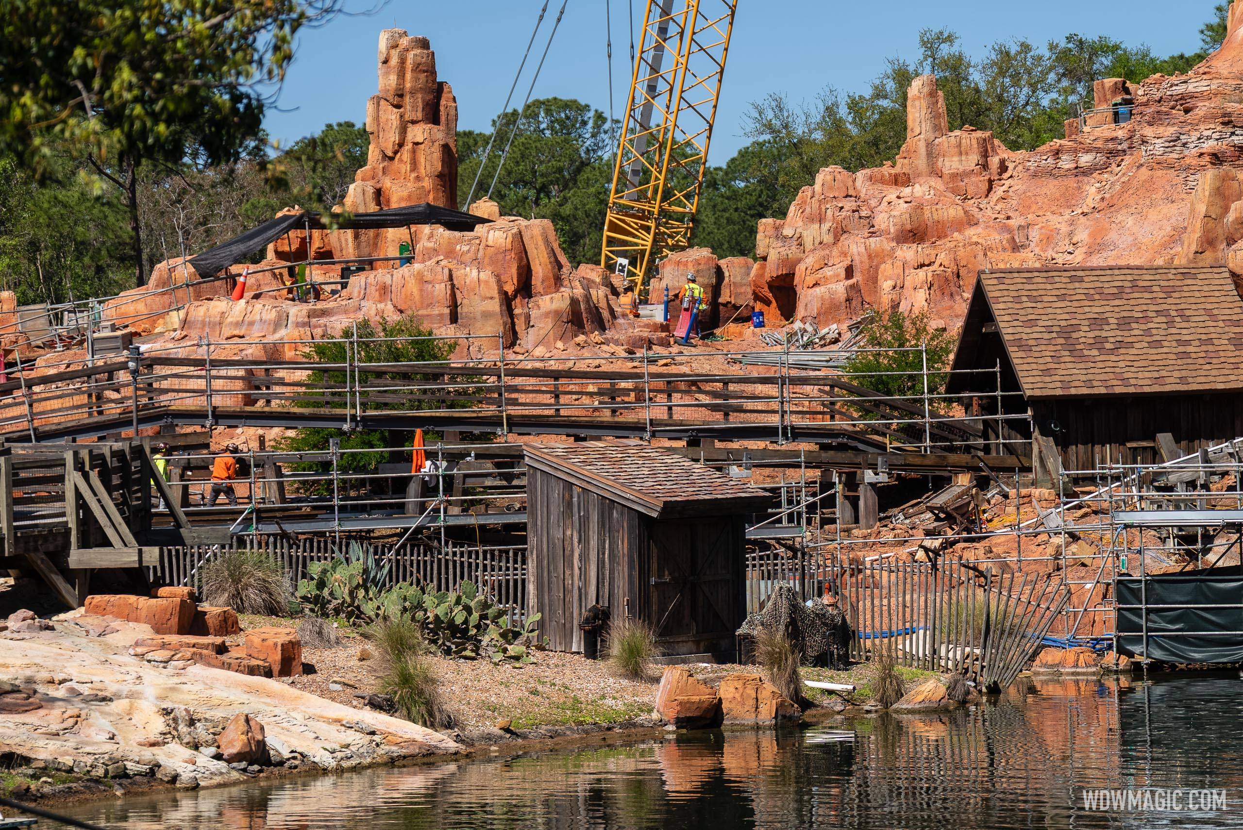 Big Thunder Mountain Railroad Refurbishment Update: New Lift Hill and Track Installed at Magic Kingdom