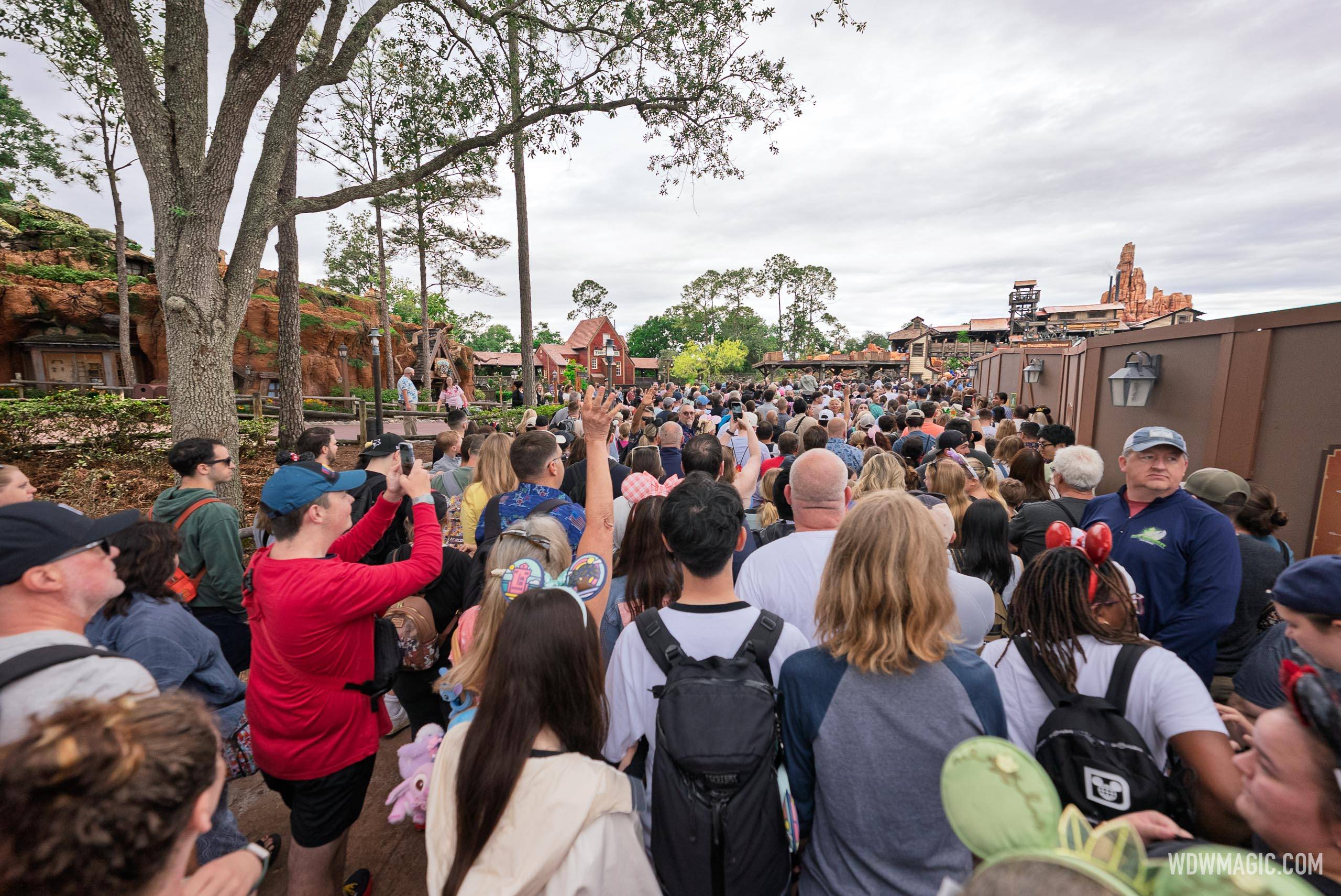 Big Thunder Mountain Reopening Day Crowds — Magic Kingdom May 2025