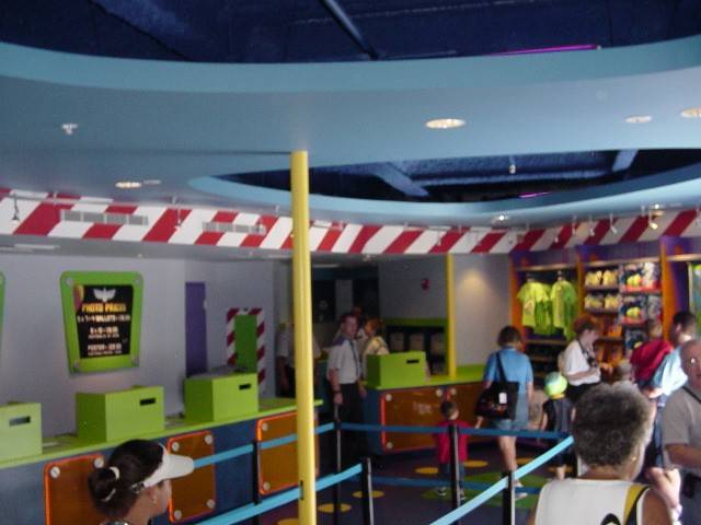Buzz Lightyears Space Ranger Spin gift shop now complete