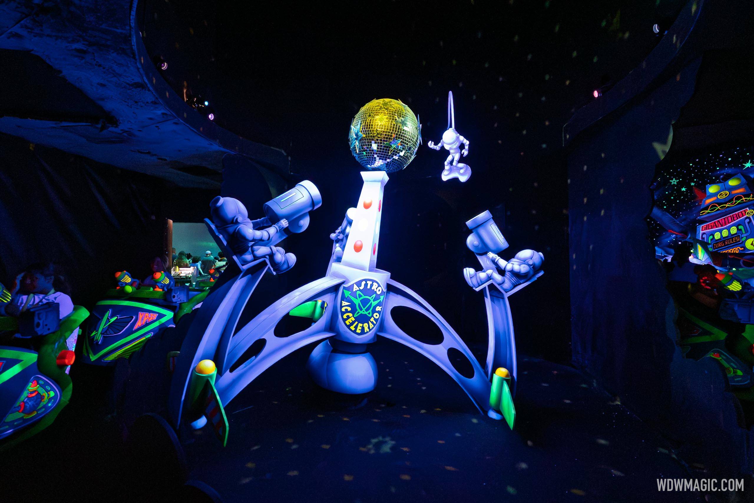 Buzz Lightyear's Space Ranger Spin 2025