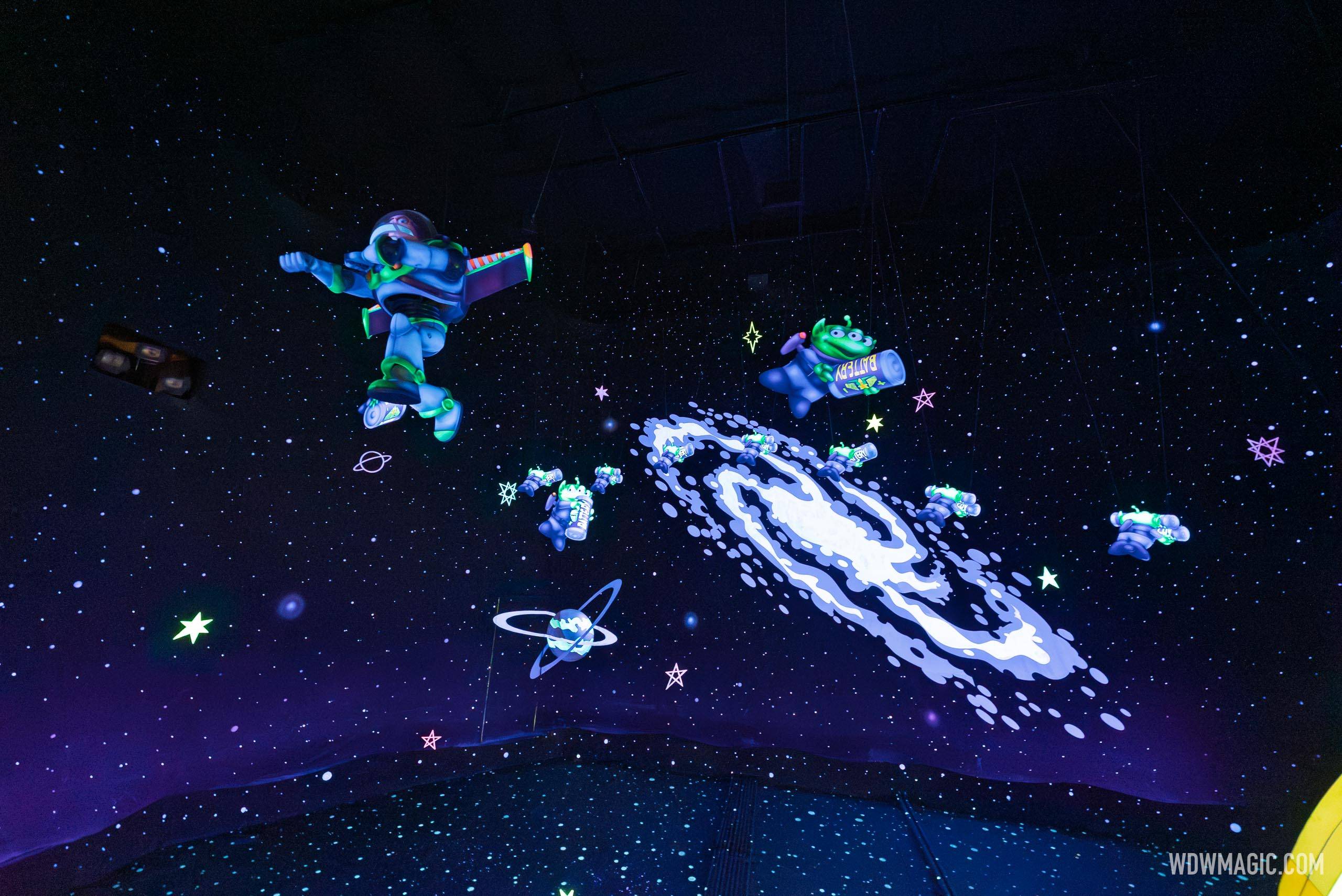 Buzz Lightyear's Space Ranger Spin 2025 - Photo 37 of 45