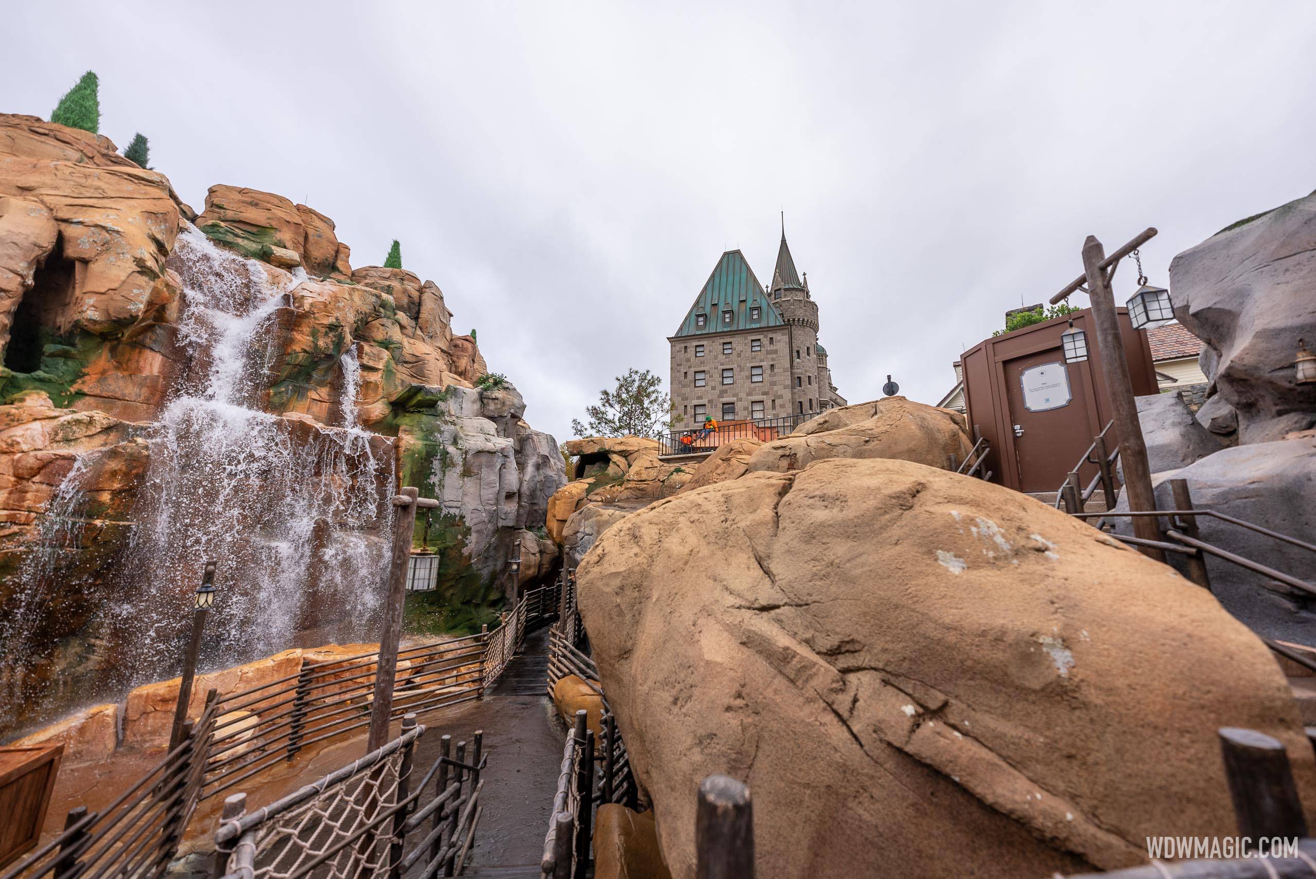 Canada Pavilion construction - December 27, 2024