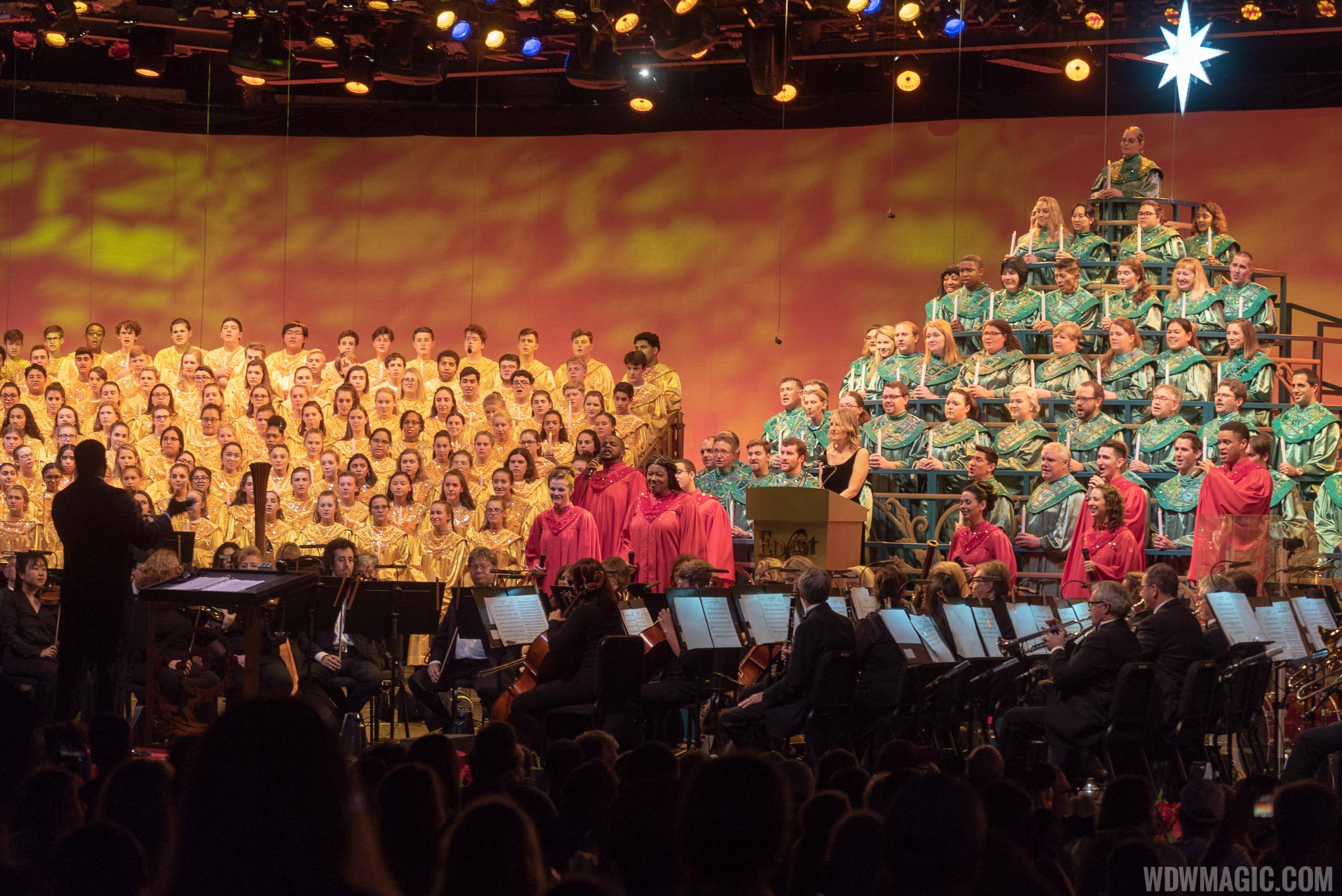 Helen Hunt Candlelight Processional 2018