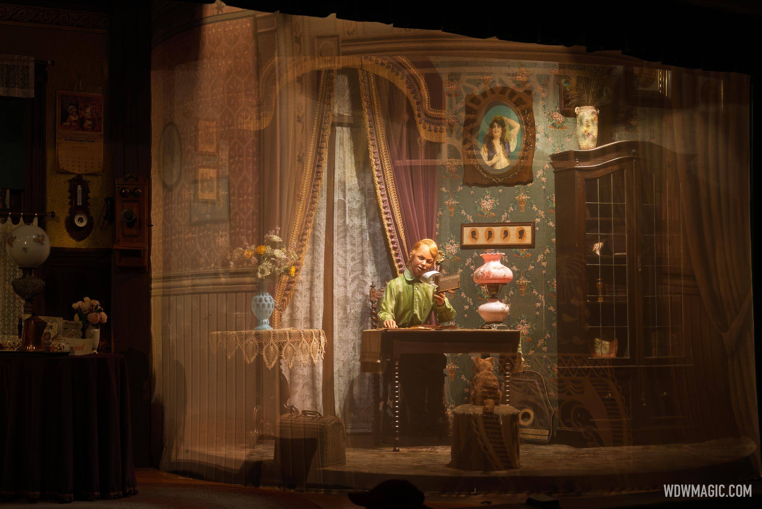 Act 1: Turn of the Century (1900s) - James Stereoscope