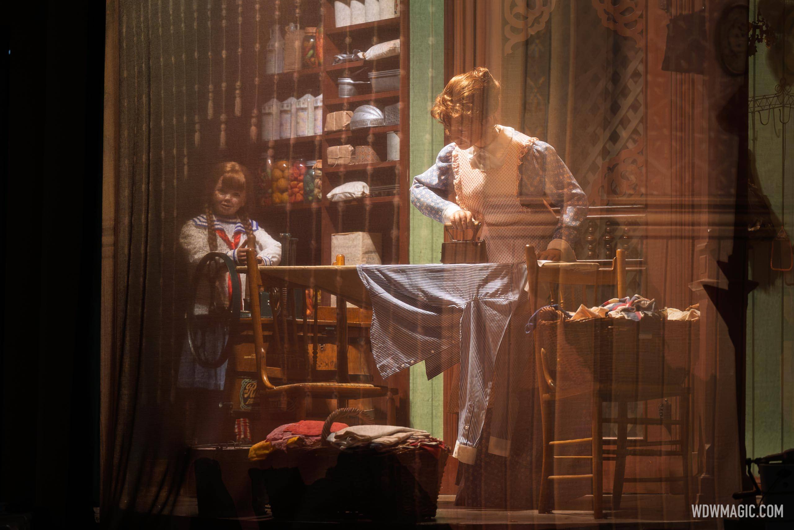Act 1: Turn of the Century (1900s) - Sarah
