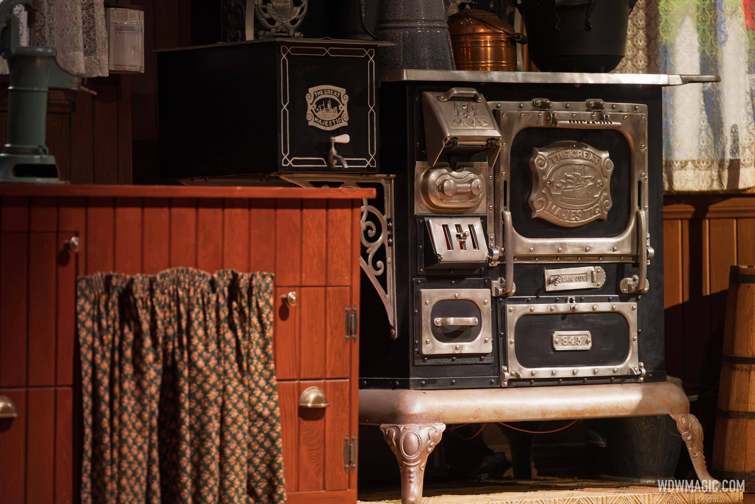 Act 1: Turn of the Century (1900s) - Stove