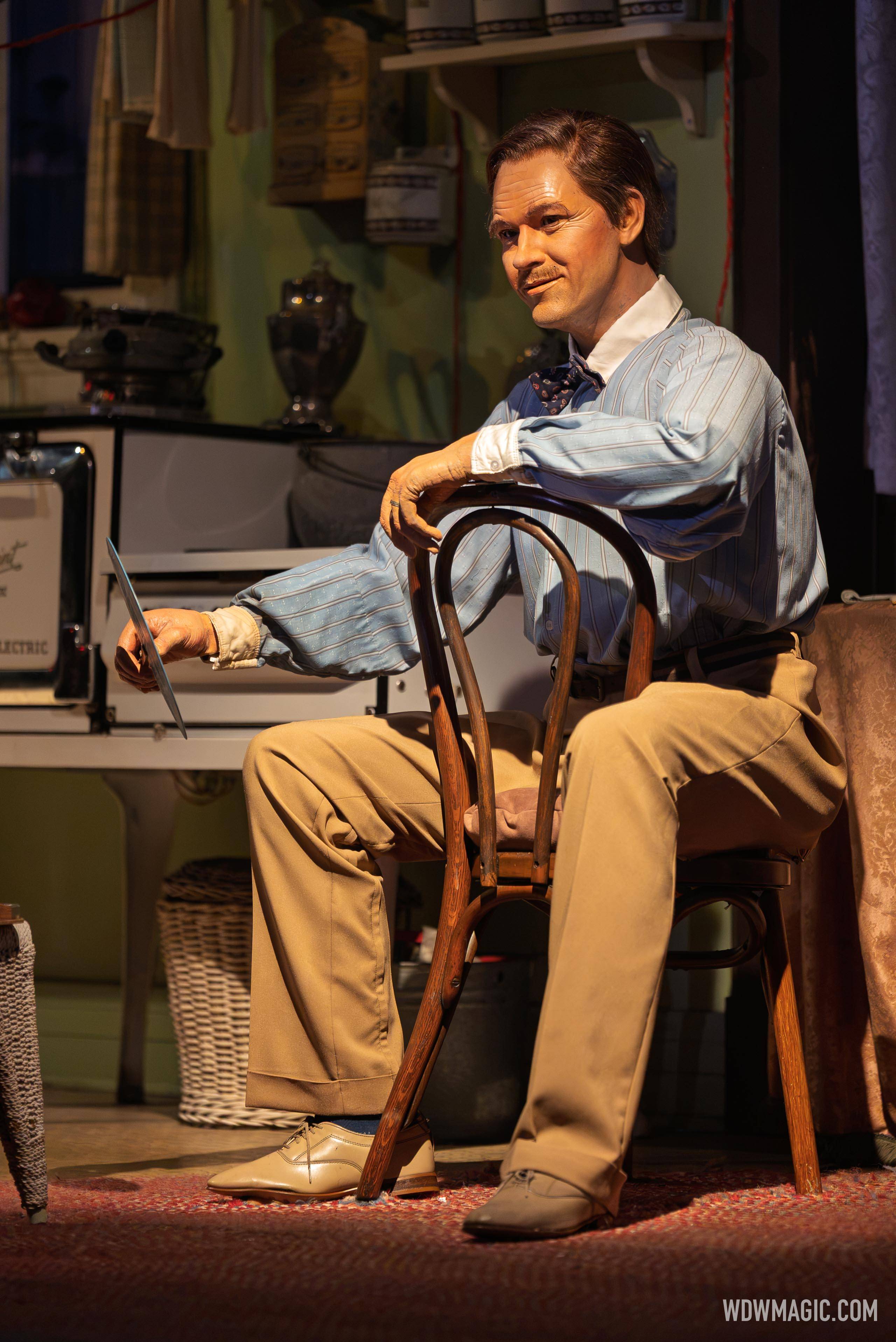 Act 2: 1920s - John closeup