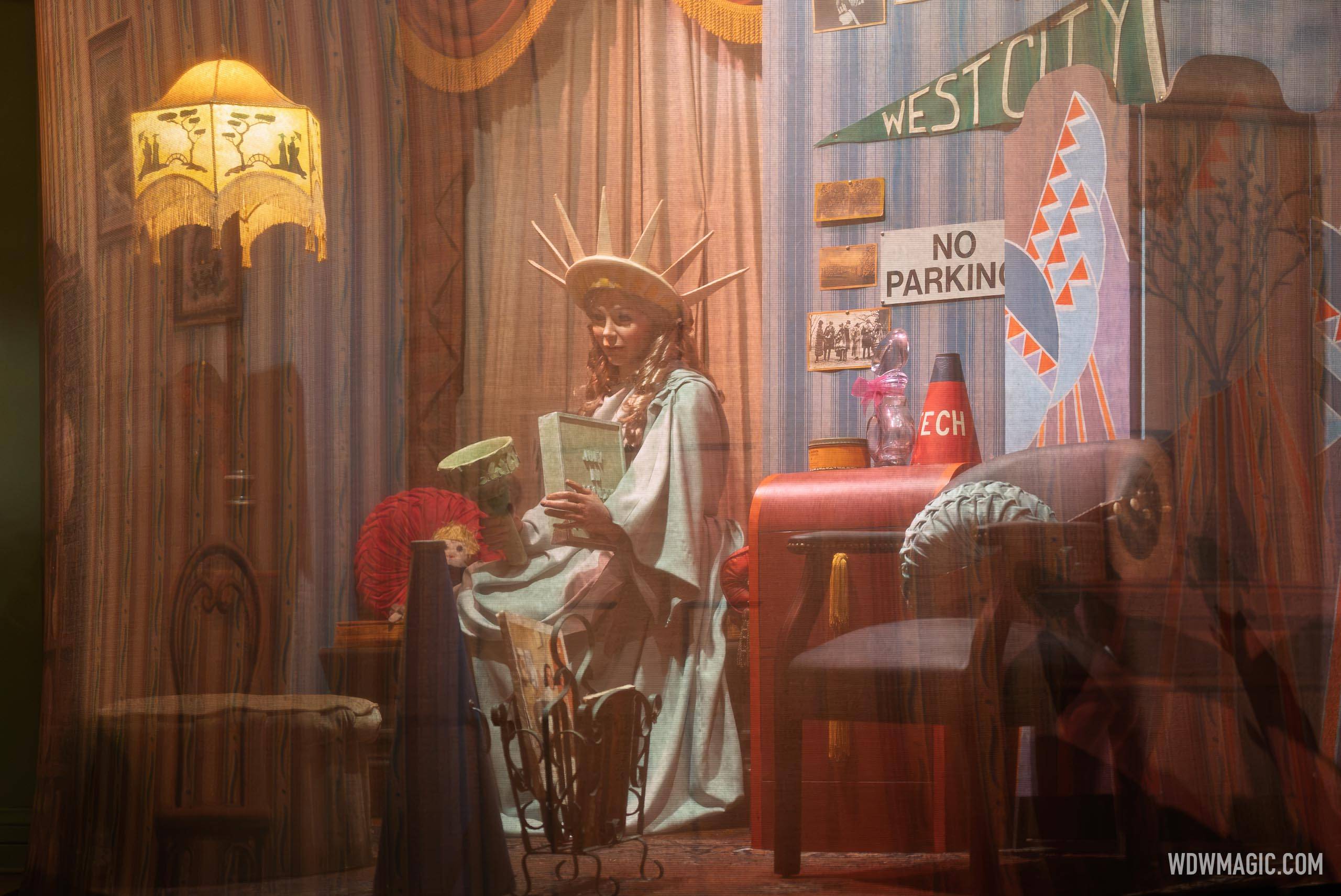 Act 2: 1920s - Patricia Statue of Liberty costume