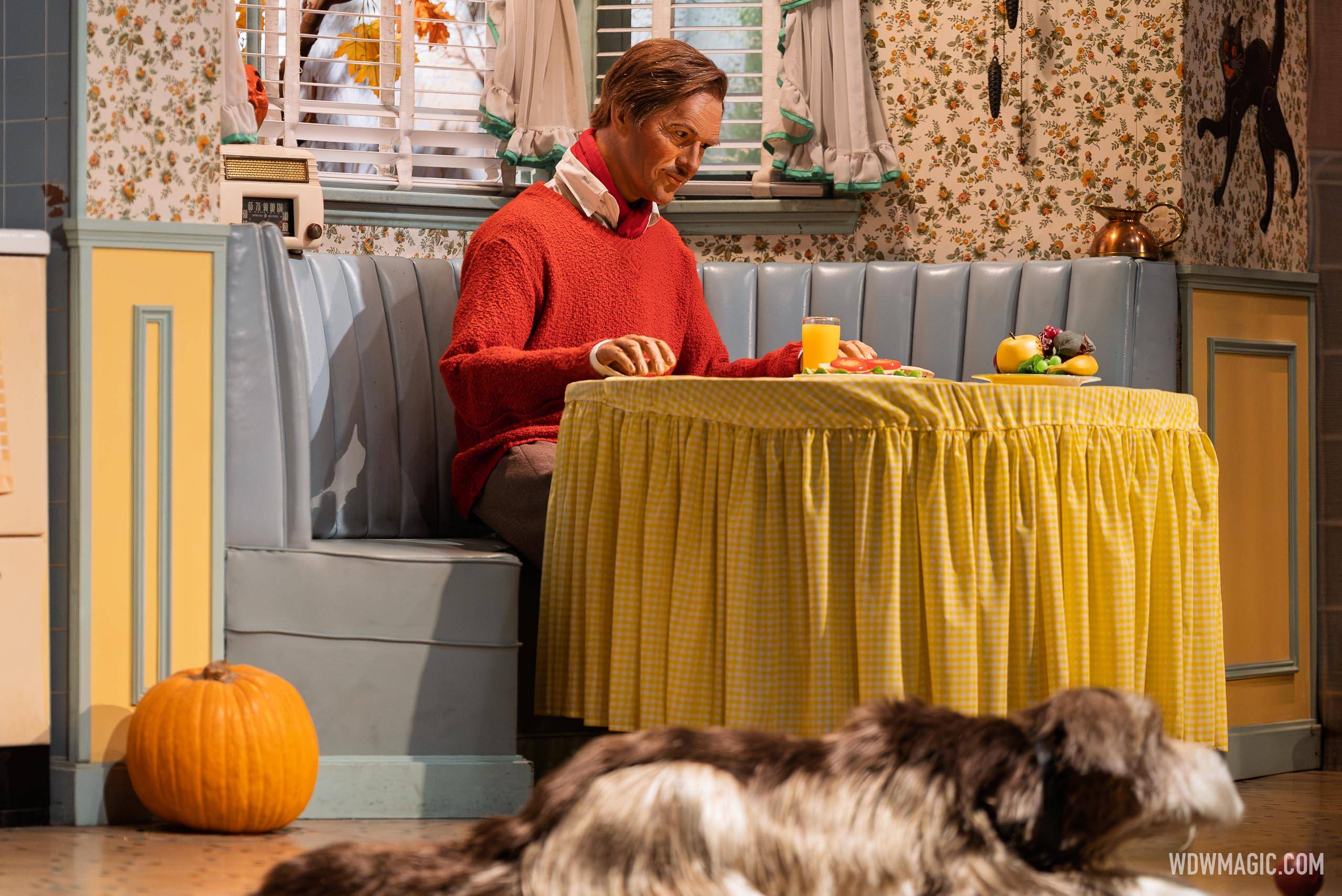 Act 3: 1940s - John and Rover