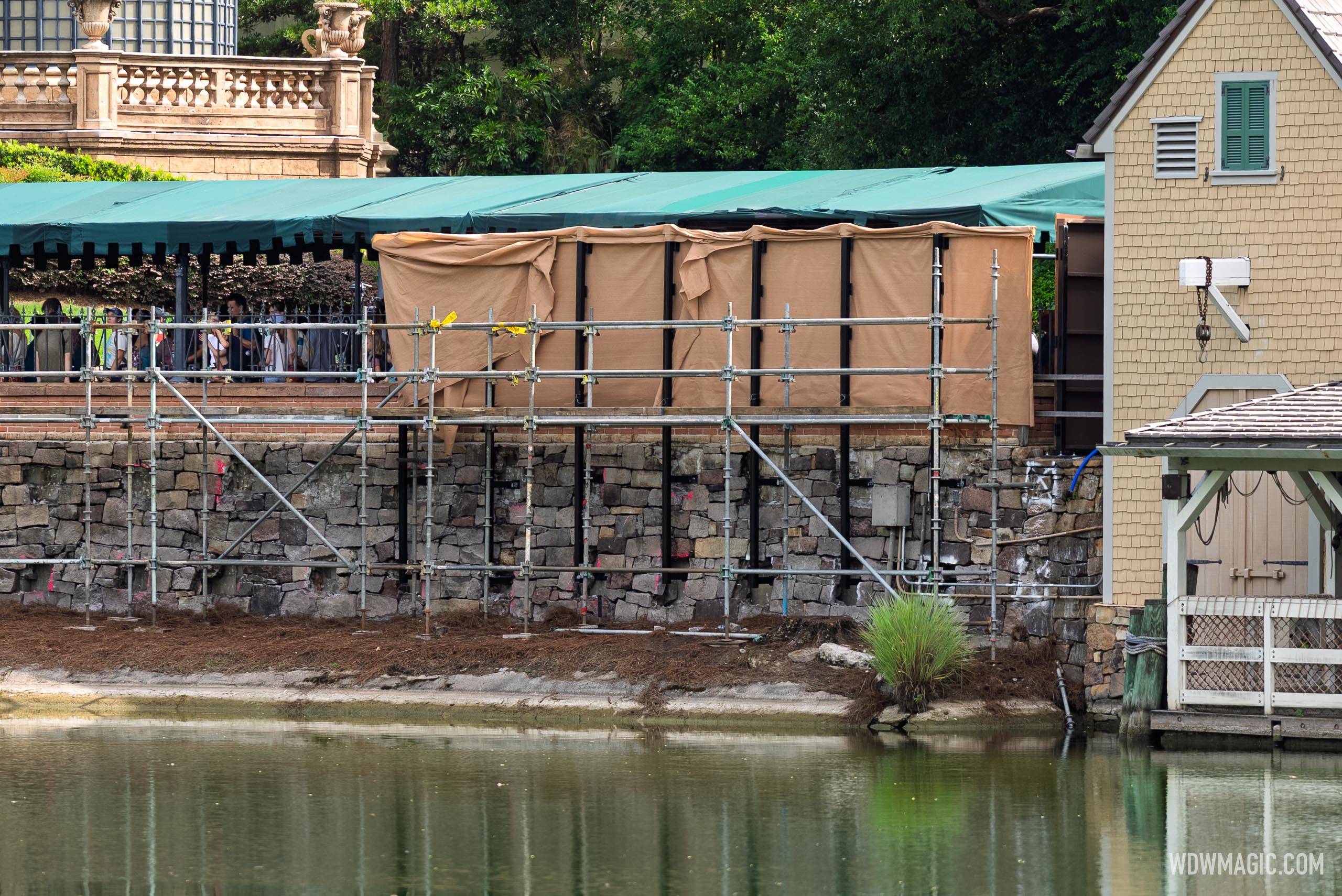 Frontierland Construction Walls - July 14, 2025