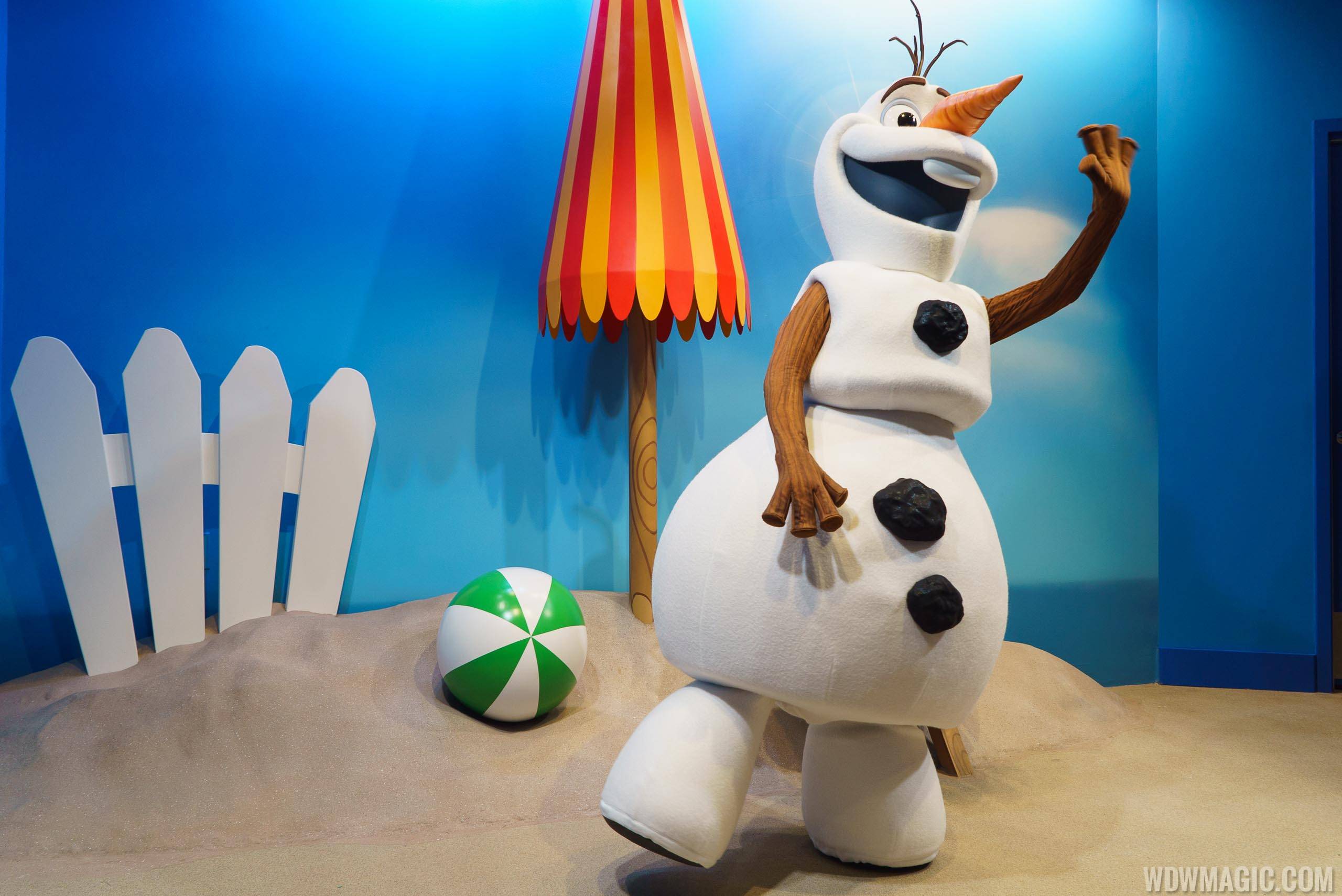 Meet Olaf at Hollywood Studios