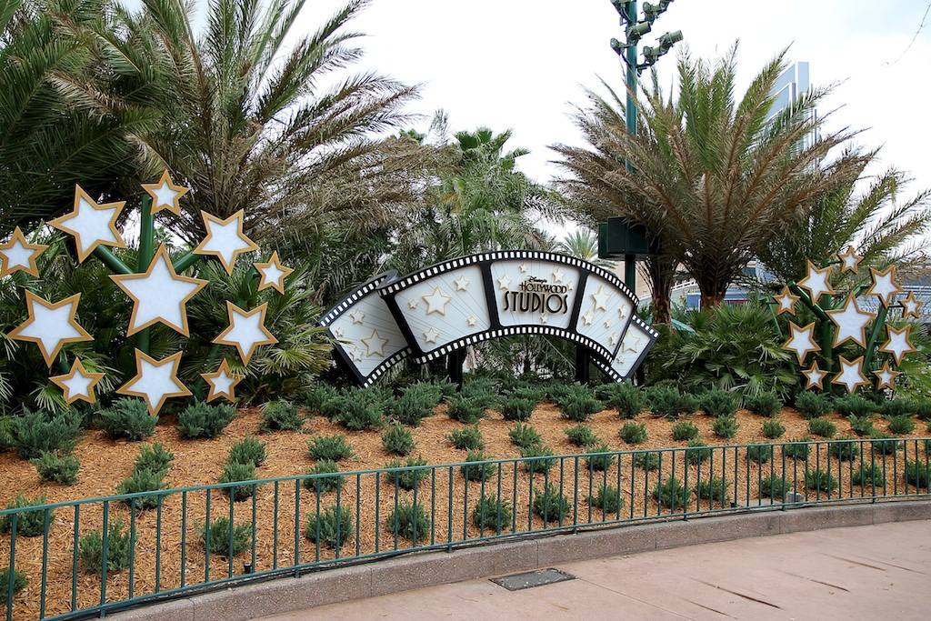 PHOTOS - New Studios meet and greet location now complete