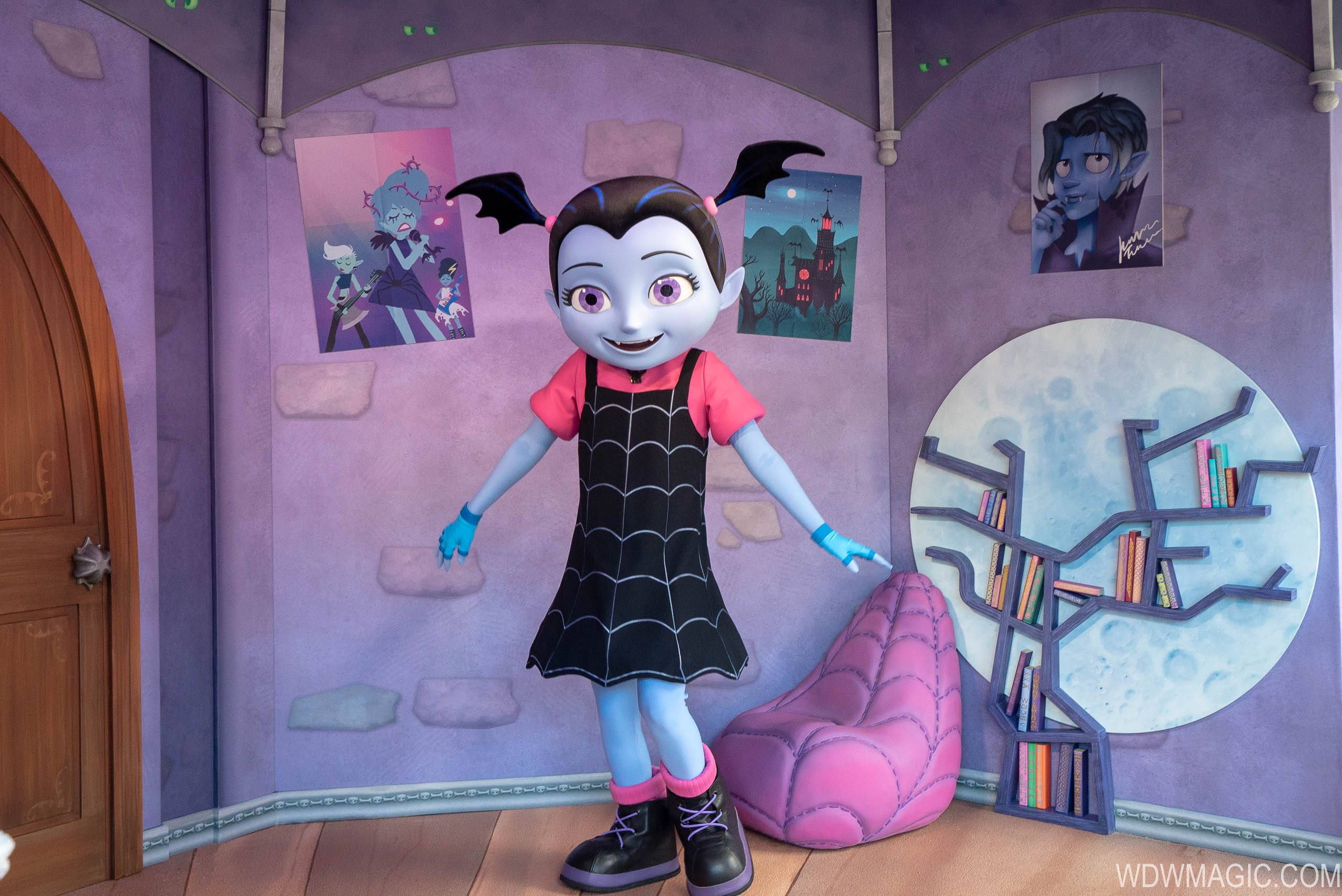 Vampirina meet and greet at Disney's Hollywood Studios