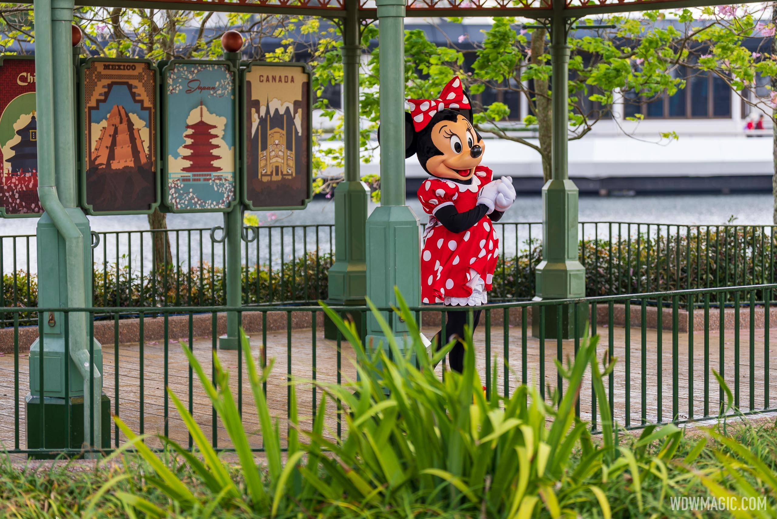 Distanced Minnie Mouse meet and greet at the EPCOT World Showcase Gazebo - March 2022