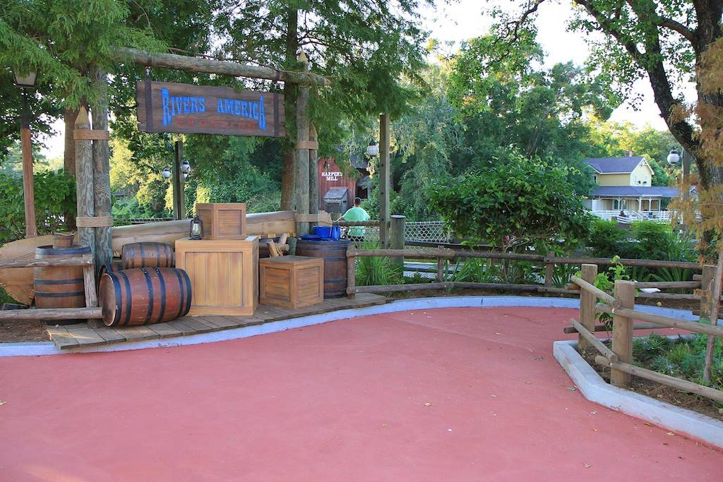New Donald Duck meet and greet set in Frontierland
