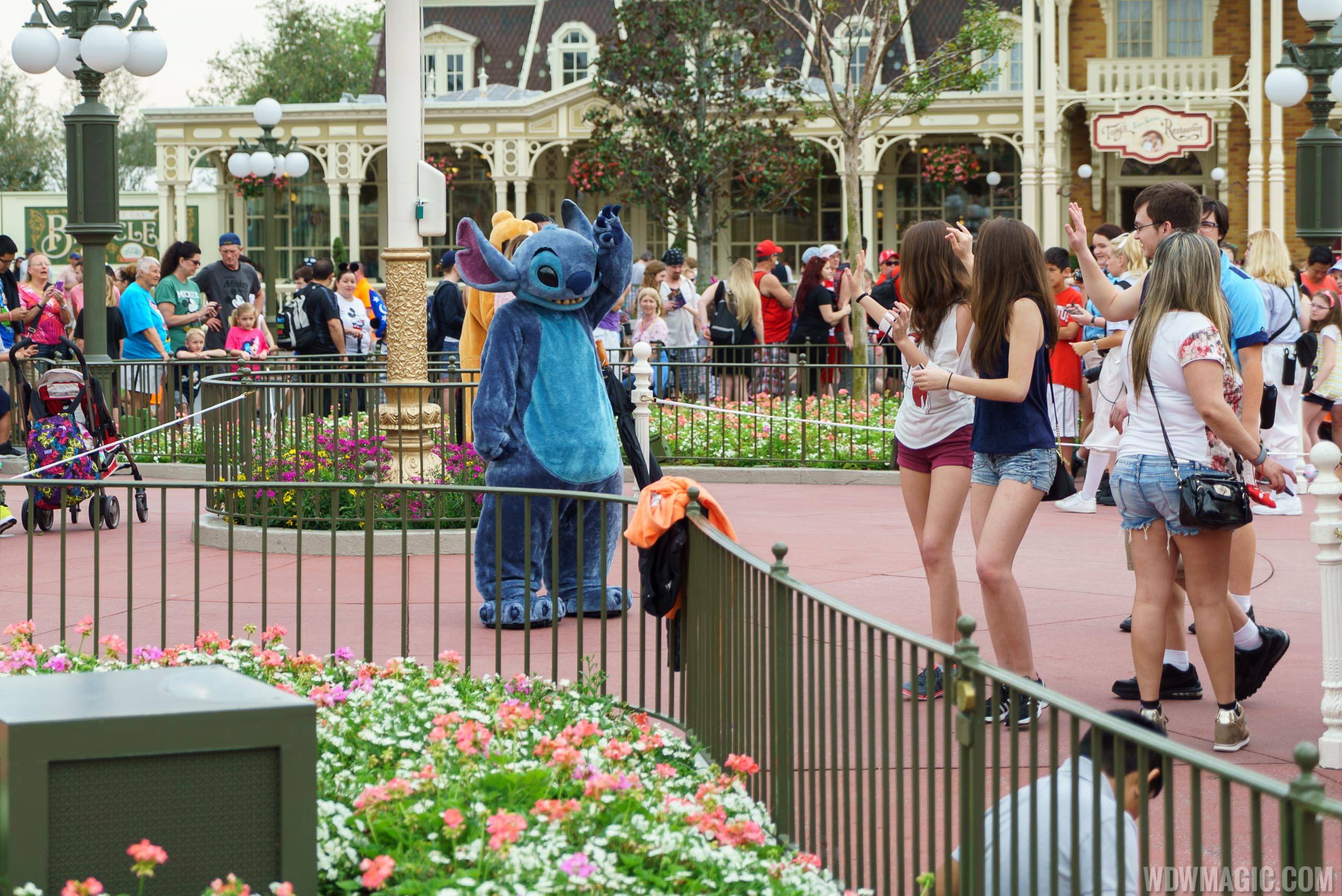 Stitch meet and greet in Town Square at the Magic Kingdom