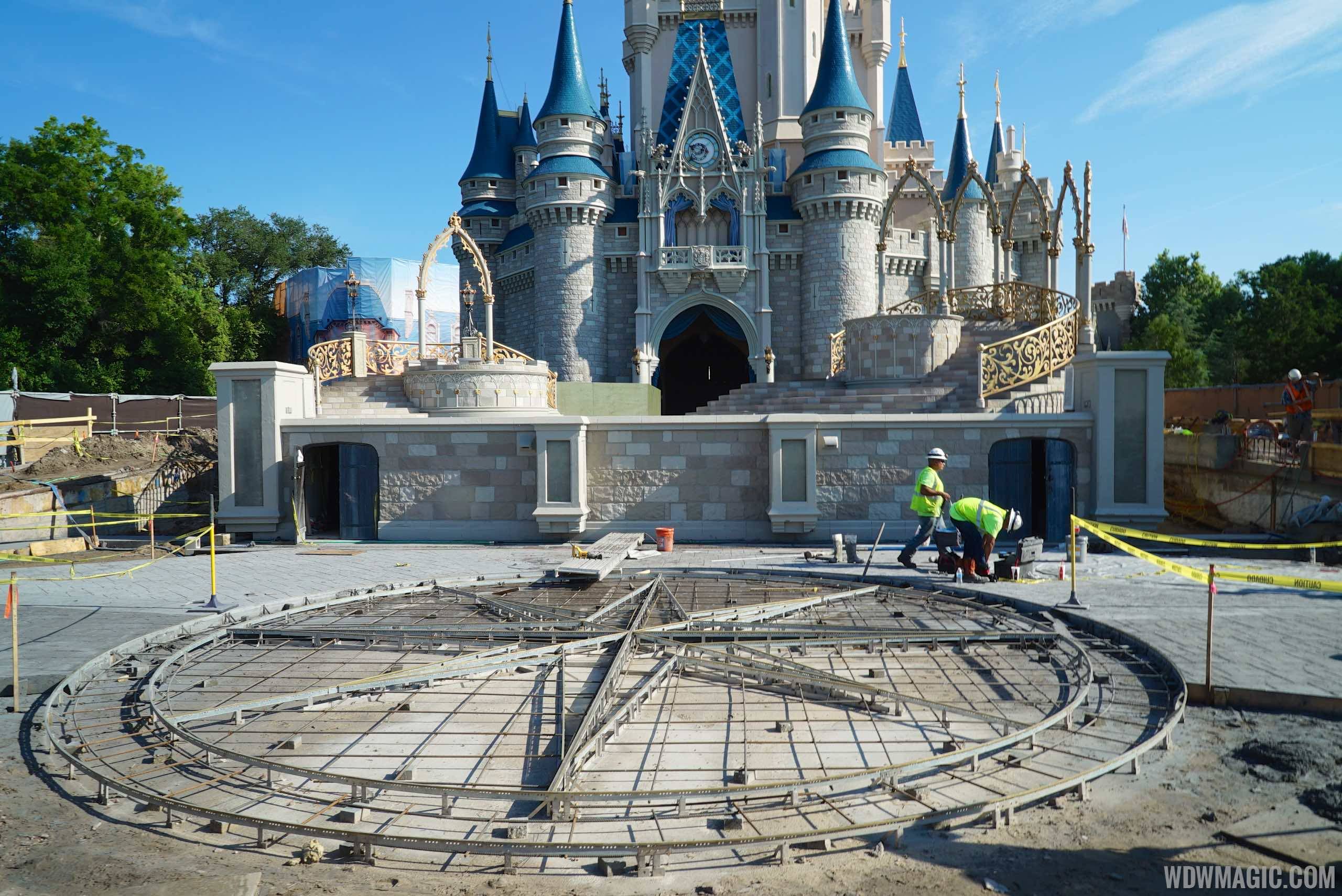PHOTOS - New Cinderella Castle forecourt taking shape in the Magic Kingdom