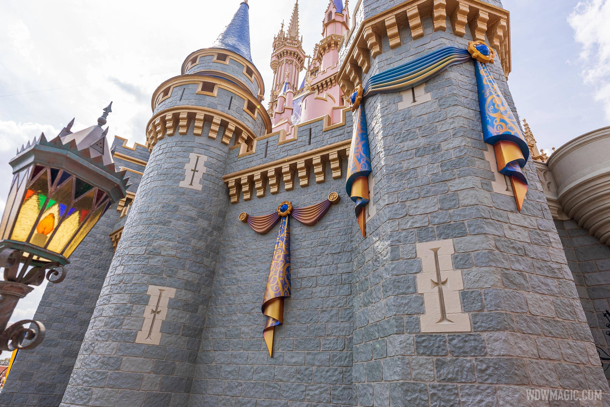 PHOTOS - More  Magic Kingdom 50th anniversary decor added to Cinderella Castle