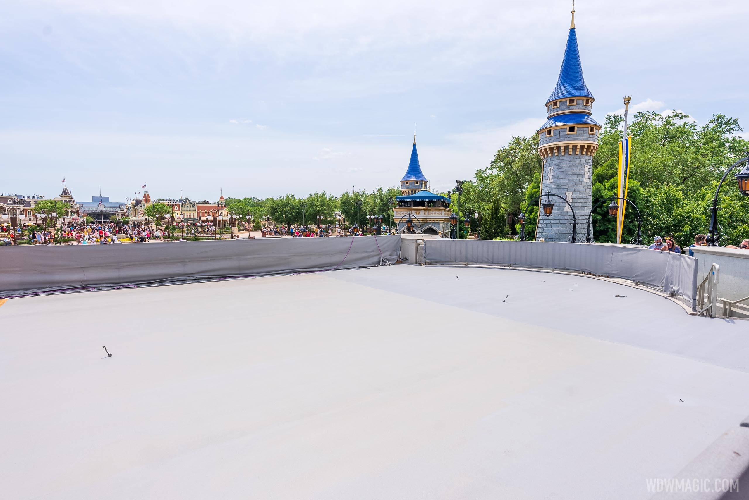 Cinderella Castle stage refurbishment - April 15 2021