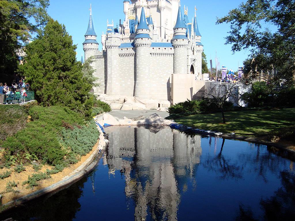 Cinderella Castle refurbishment photo update - water returning and scrim going up