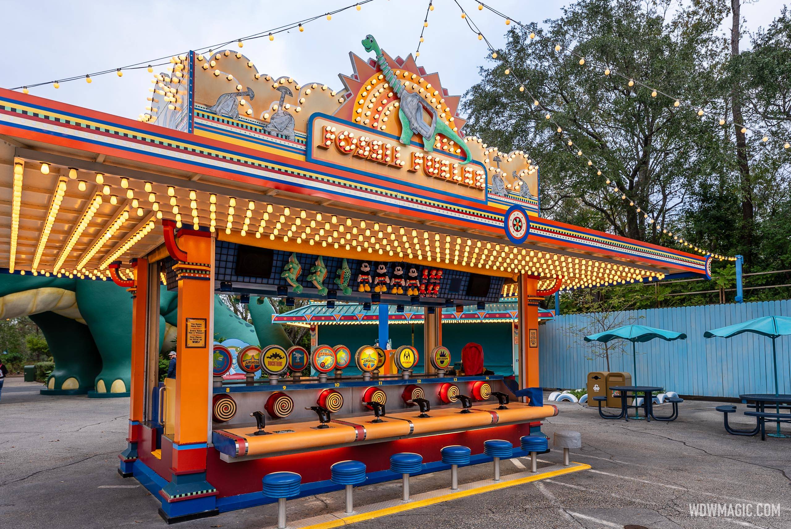 Chester and Hester’s Dino-Rama Fossil Fun Midway Games