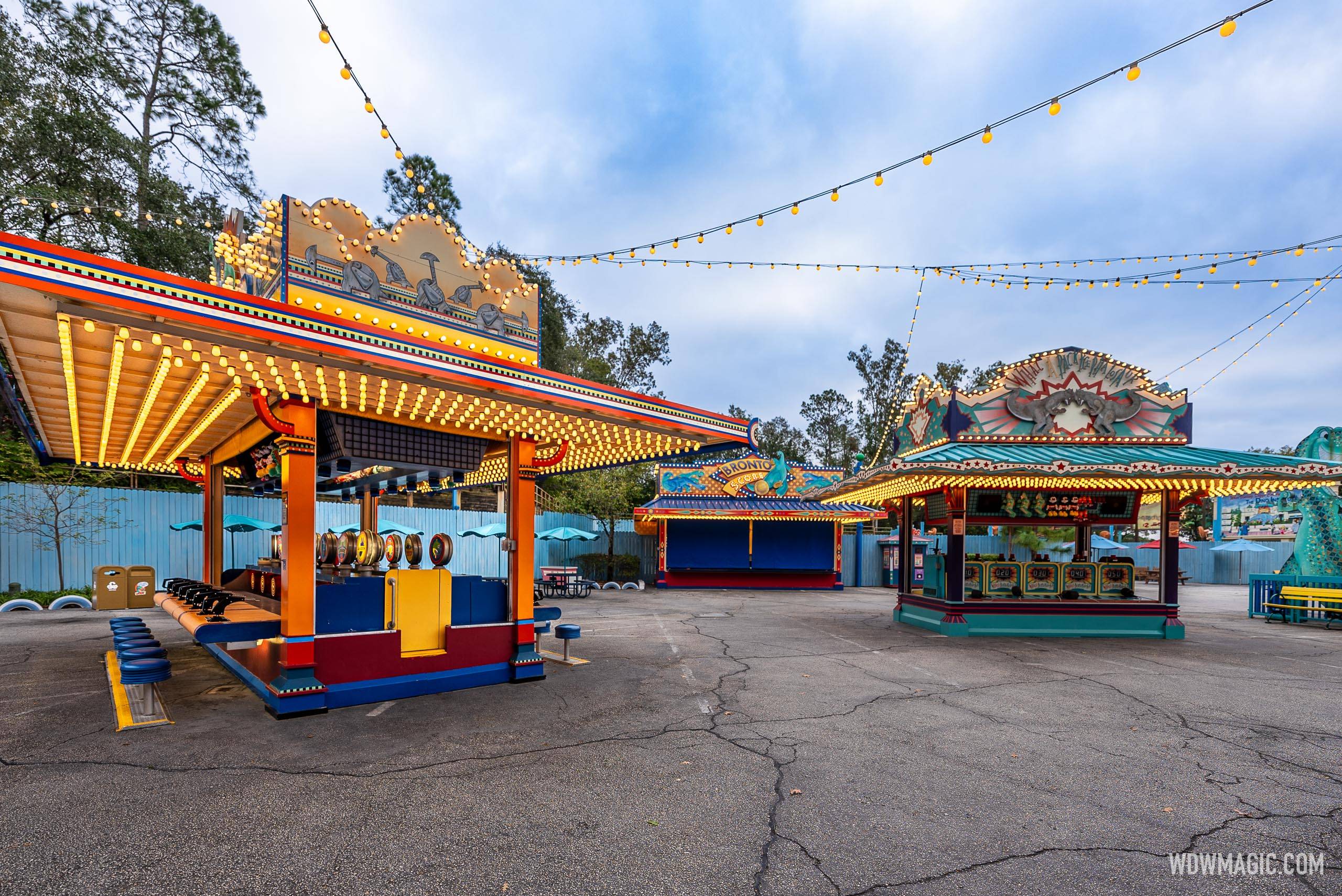 Chester and Hester’s Dino-Rama Fossil Fun Midway Games