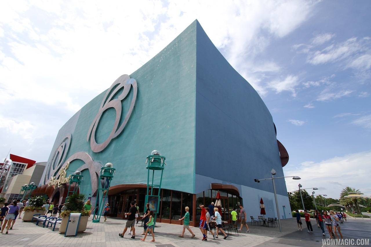 PHOTOS - Disney Quest at Downtown Disney West Side getting new paint job