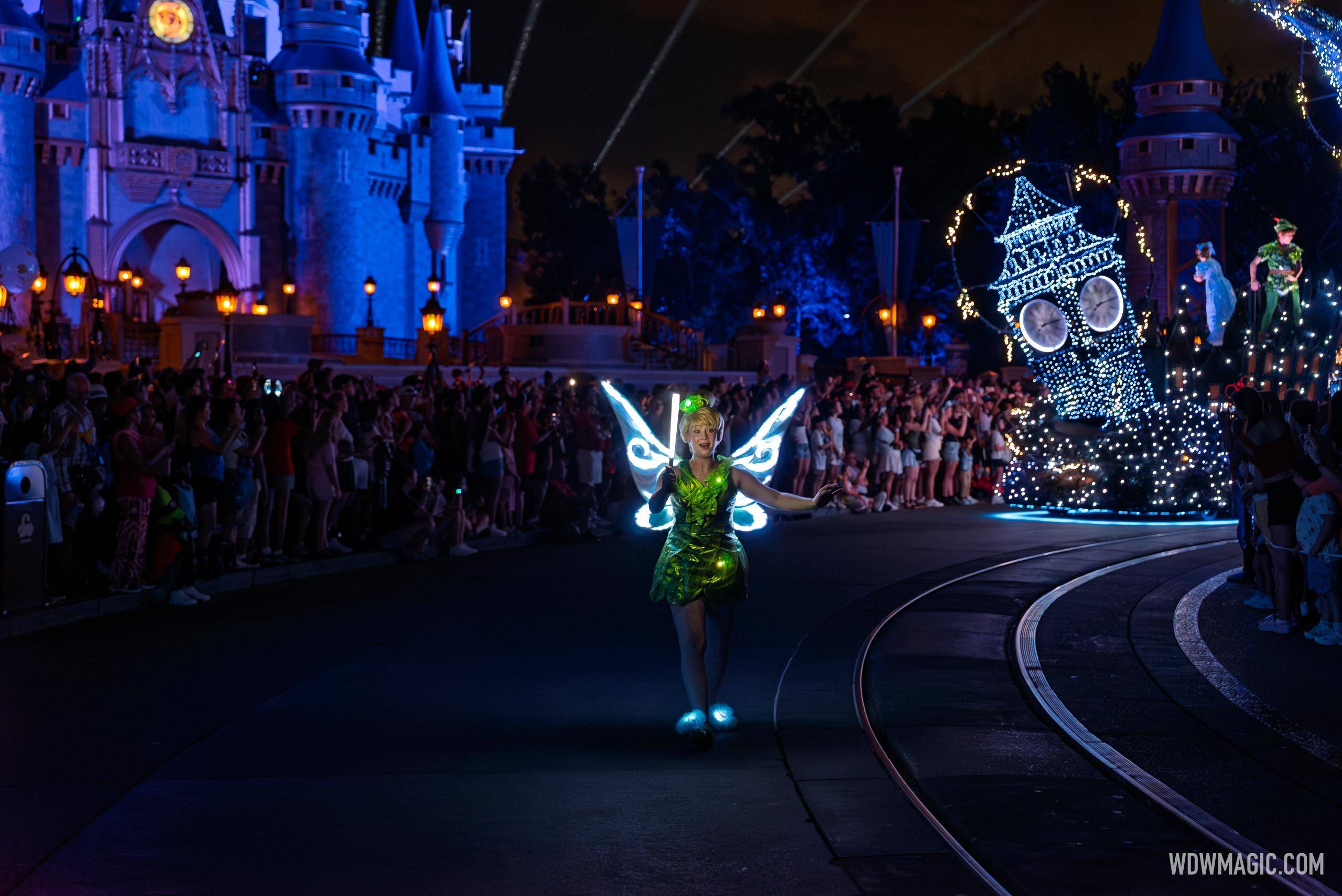 Disney-Starlight_Full_61256.jpg