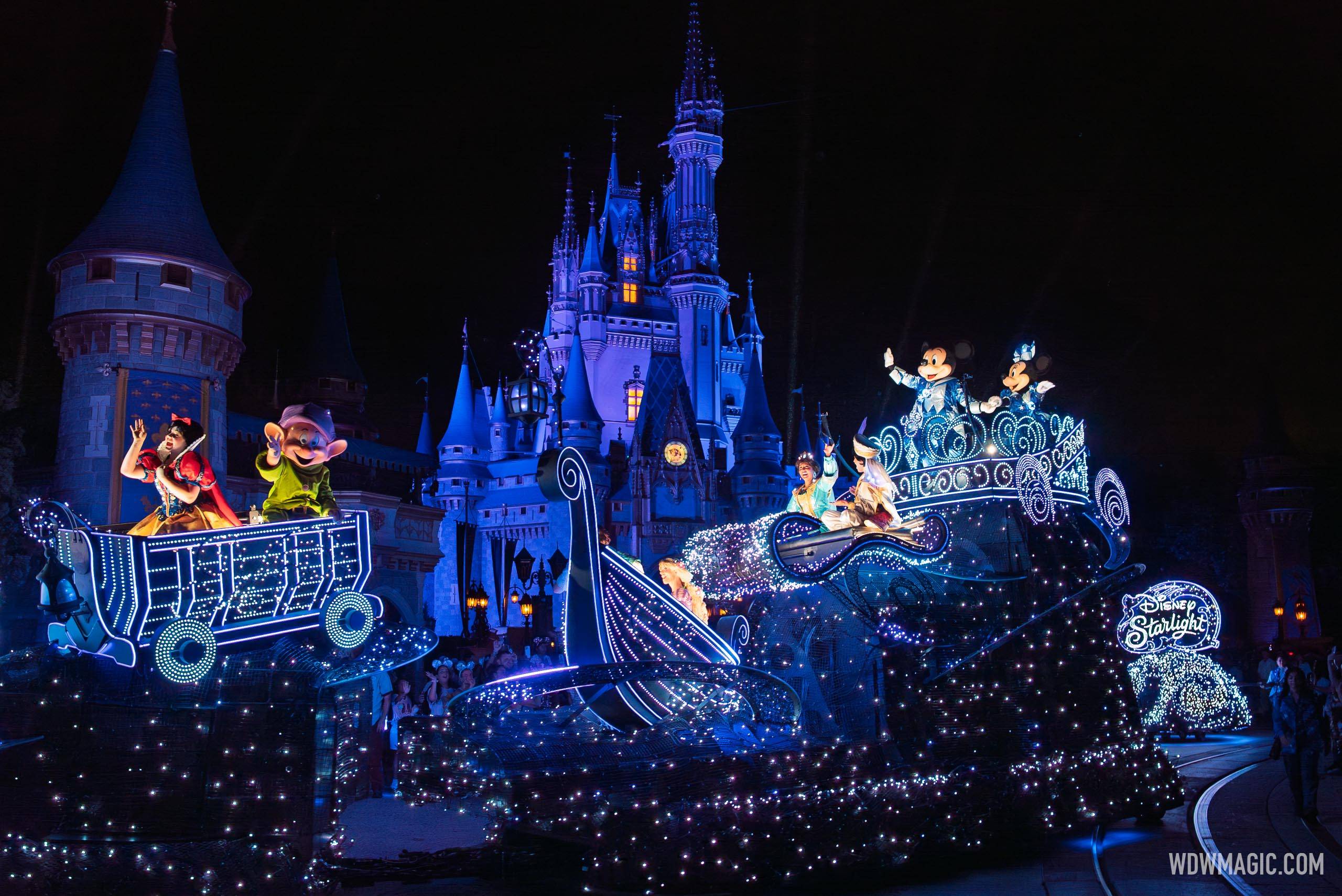 Performance de la noche de apertura de Disney Starlight