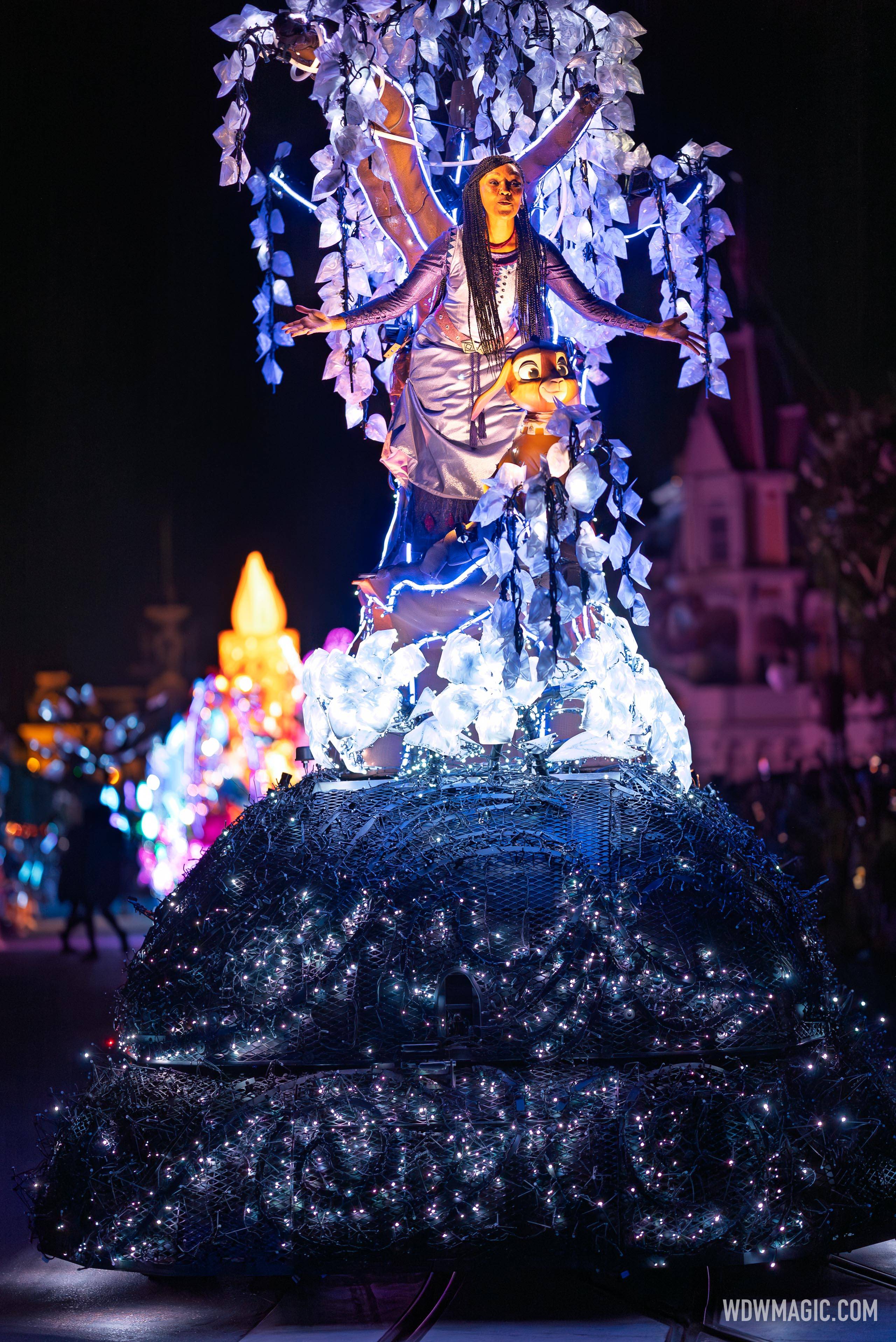 Disney-Starlight_Full_61275.jpg