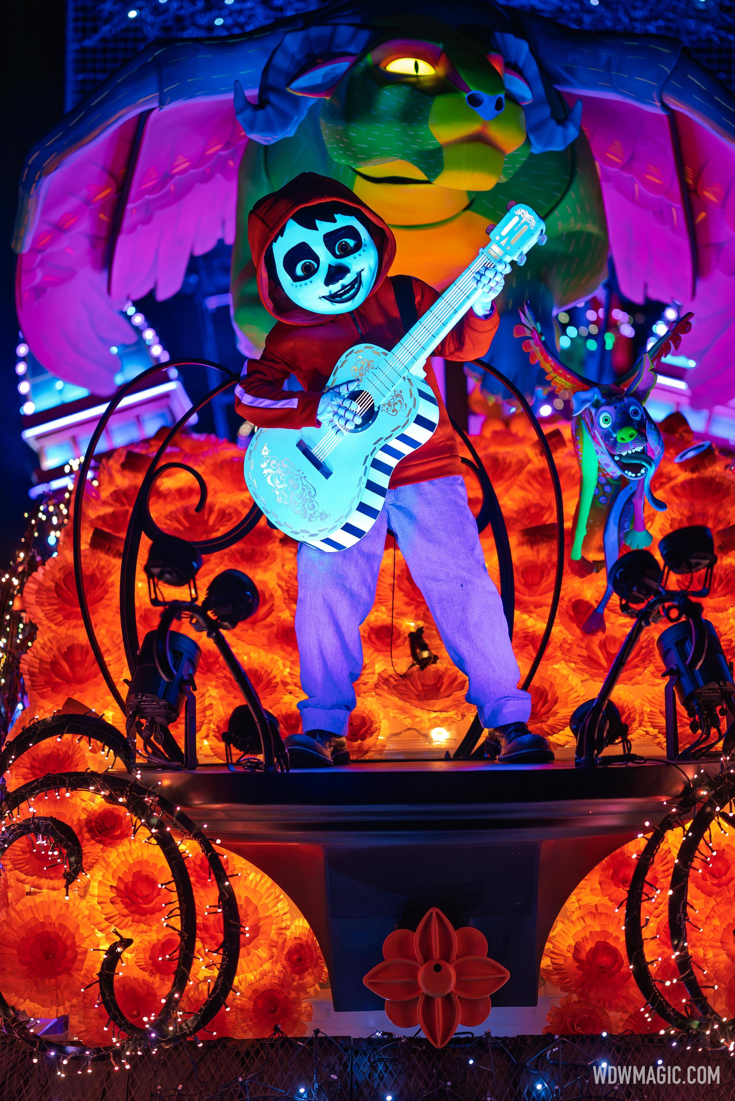 Disney-Starlight_Full_61313.jpg