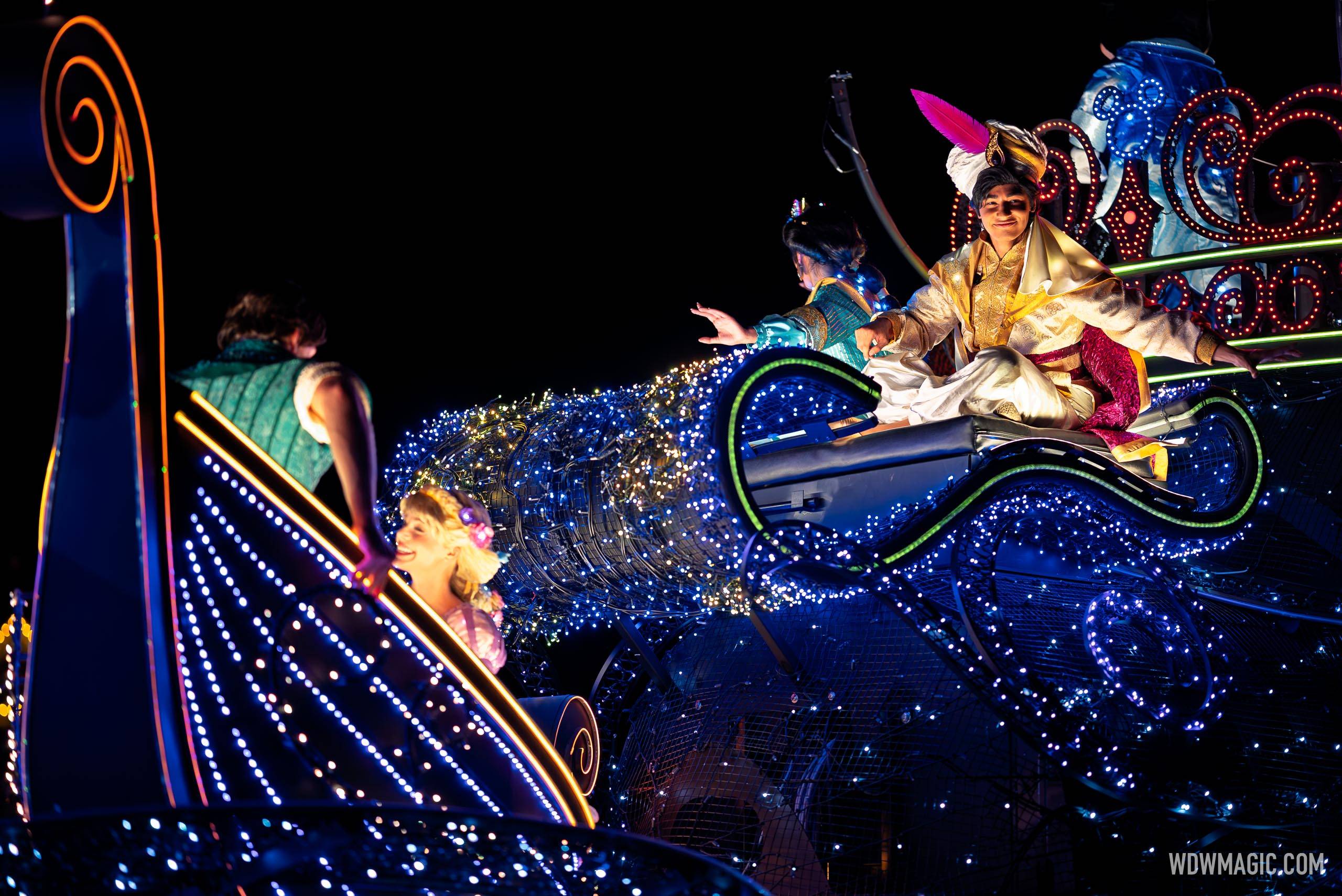 Disney-Starlight_Full_61346.jpg