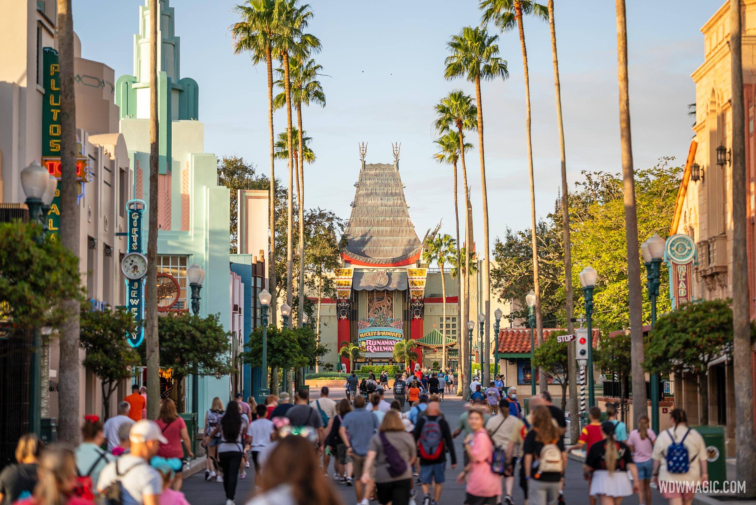 Guests entering the park 1 hour before park opening