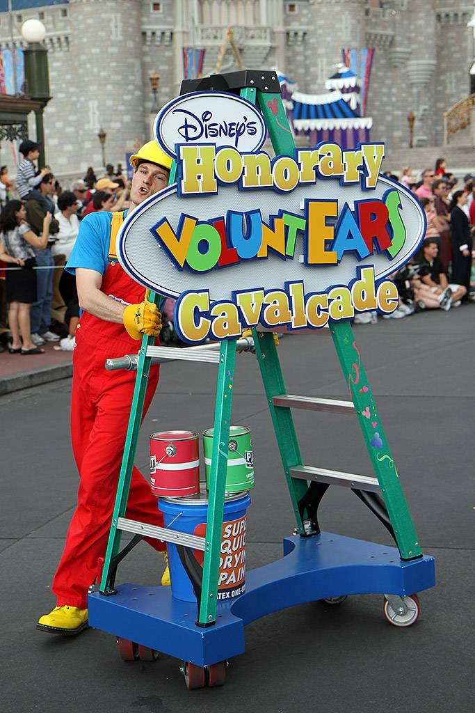 Disney's Honorary Voluntears Cavalcade