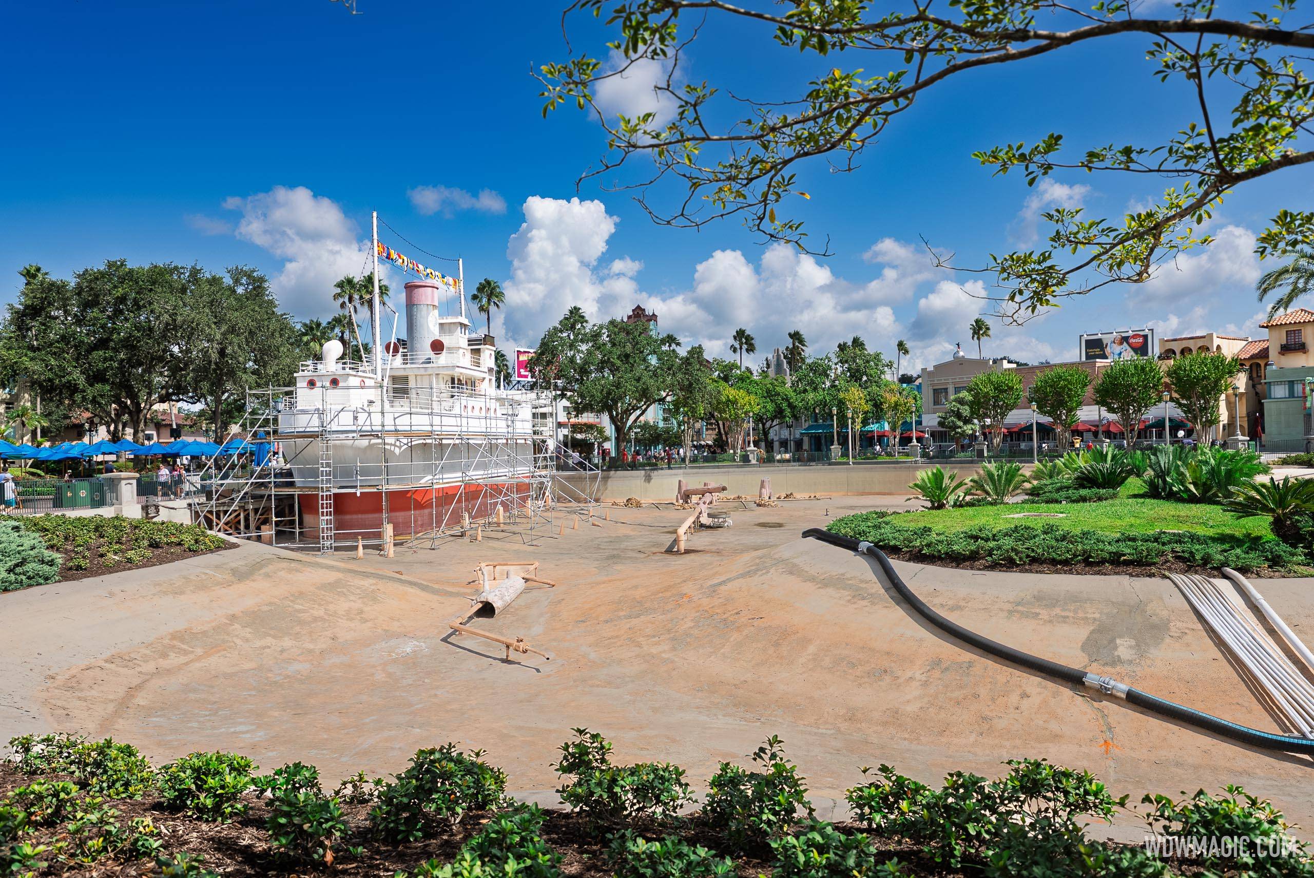 The drained Echo Lake basin looking toward Hollywood Boulevard, with scaffolding on the S.S. Down the Hatch and the Tower of Terror visible in the background