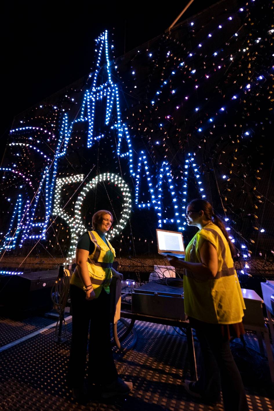 New 50th scene joining the Electrical Water Pageant for "The World's Most Magical Celebration"