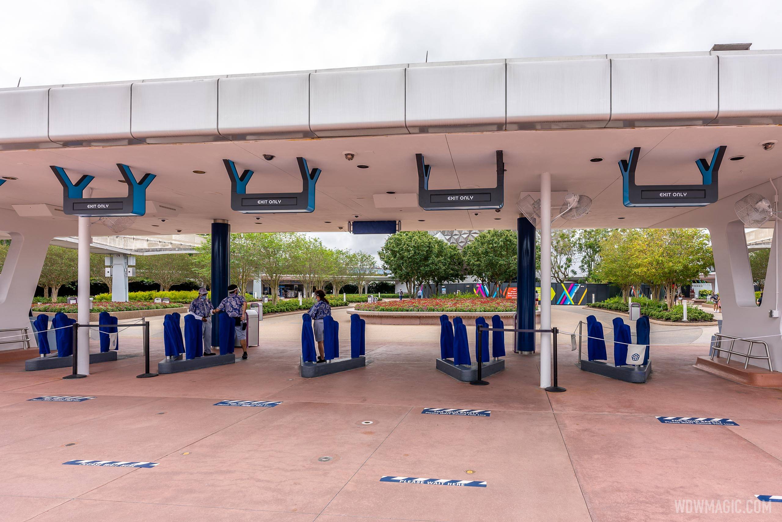 EPCOT's new tapstyle entrance signs