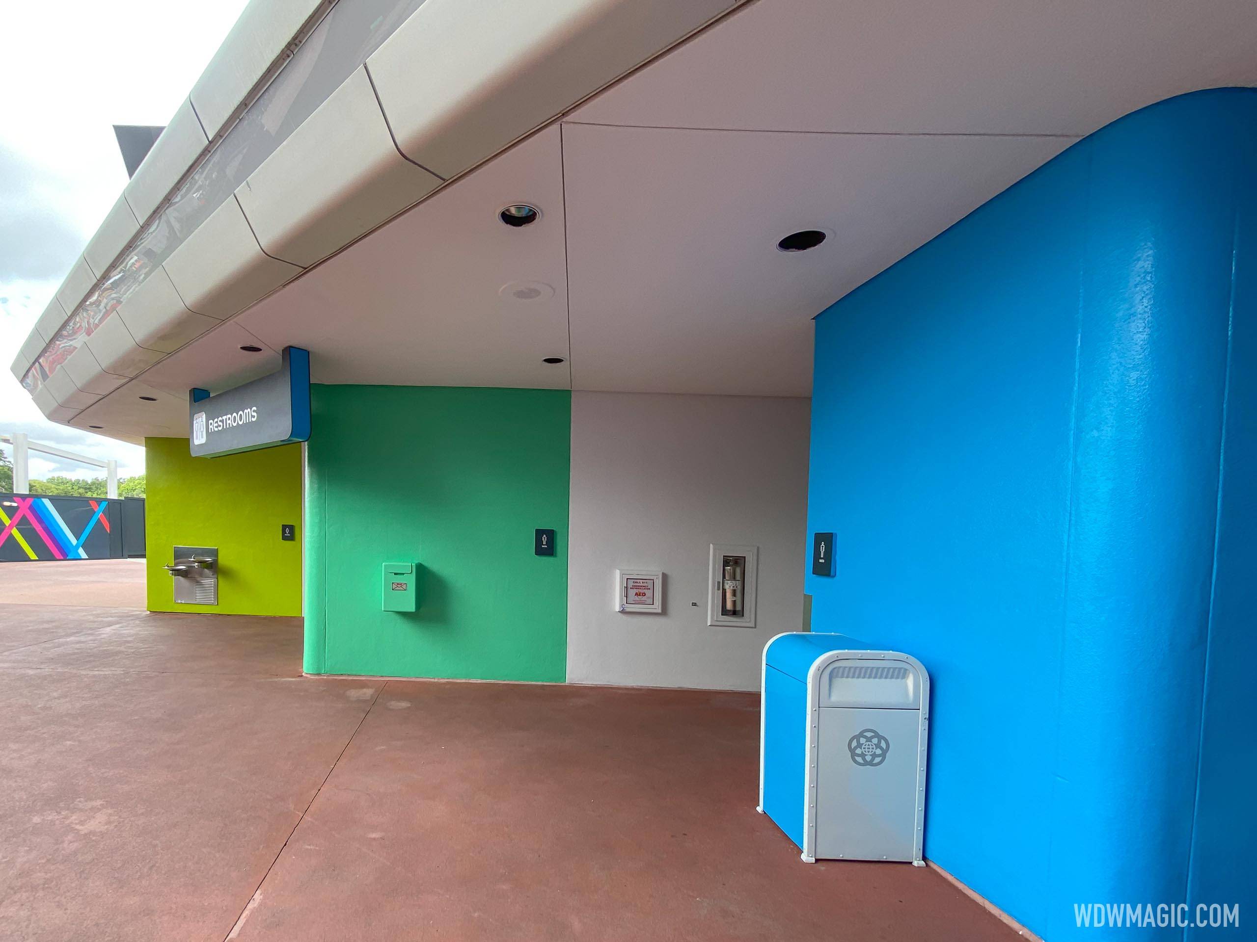 New color scheme around Spaceship Earth bathrooms