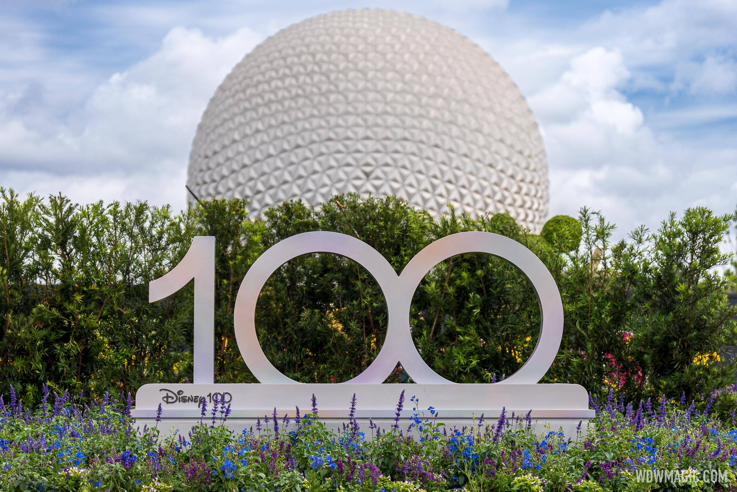 Platinum Disney100 photo op arrives at EPCOT