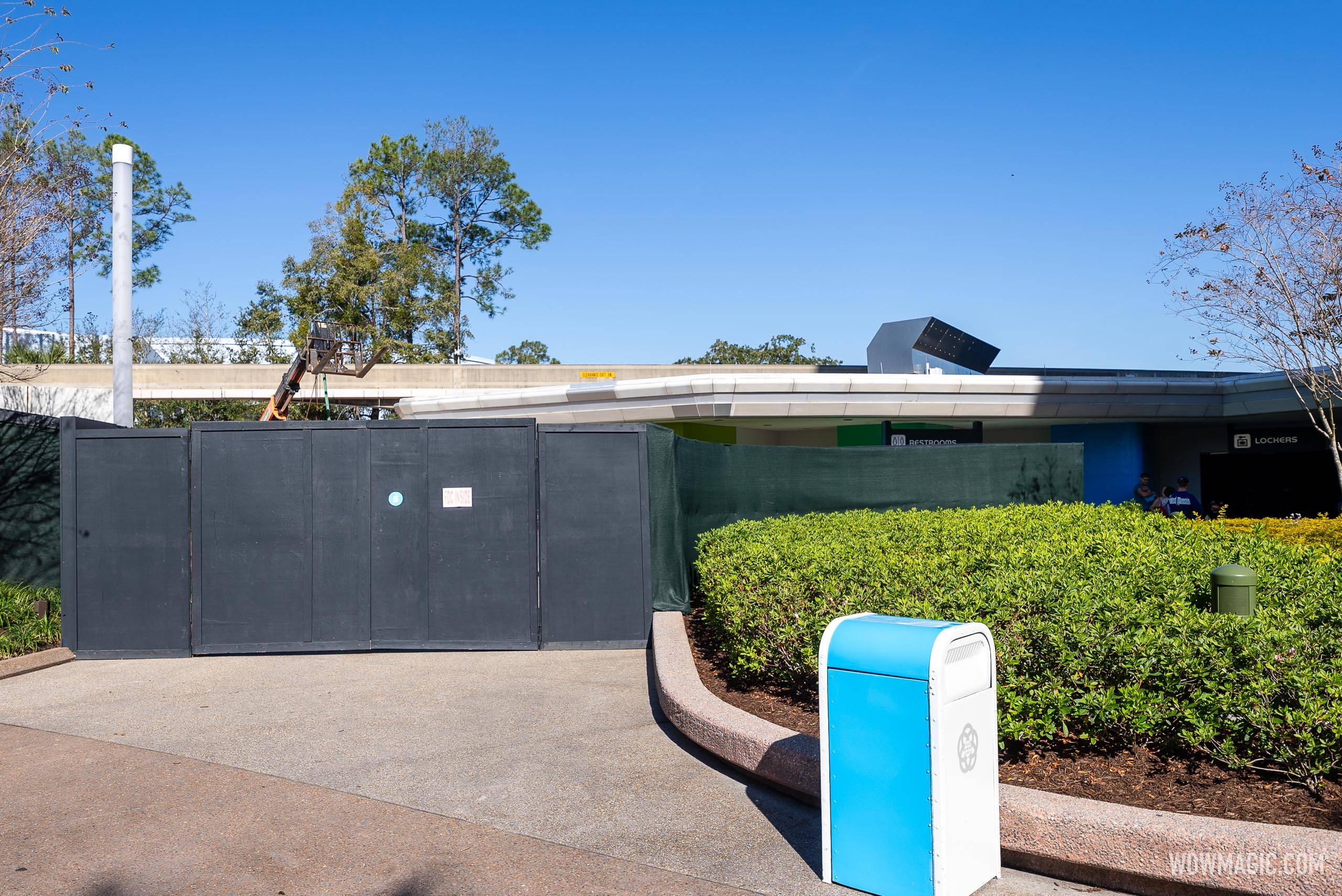 New backstage gate at former EPCOT Future World bypass
