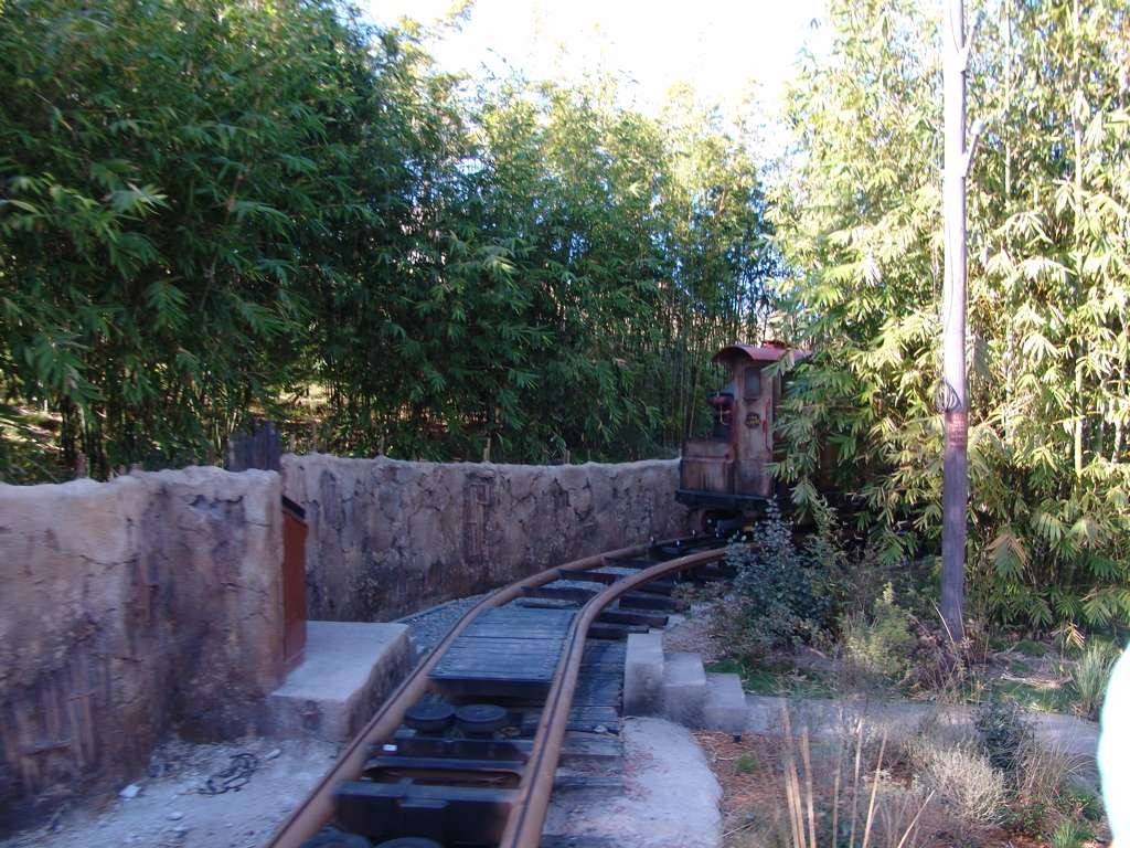 Expedition Everest preview onride photos
