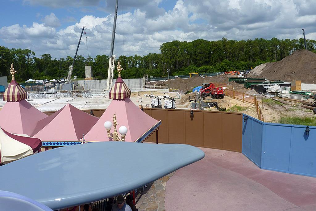 Be Our Guest restaurant and Utilidor construction