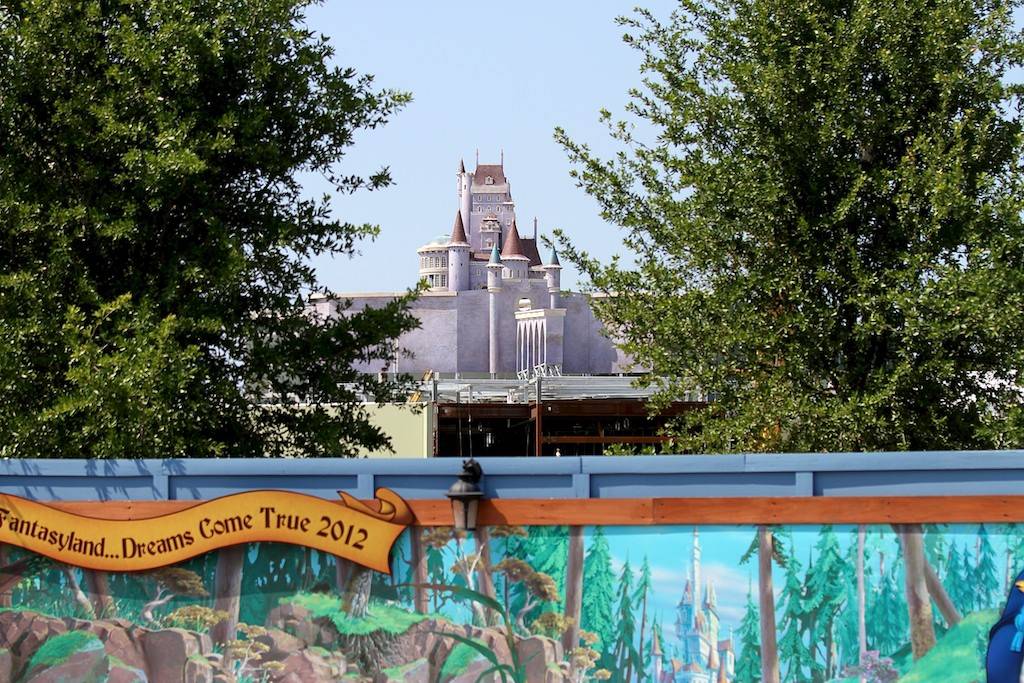 PHOTOS - Beast's Castle rises in the new Fantasyland expansion
