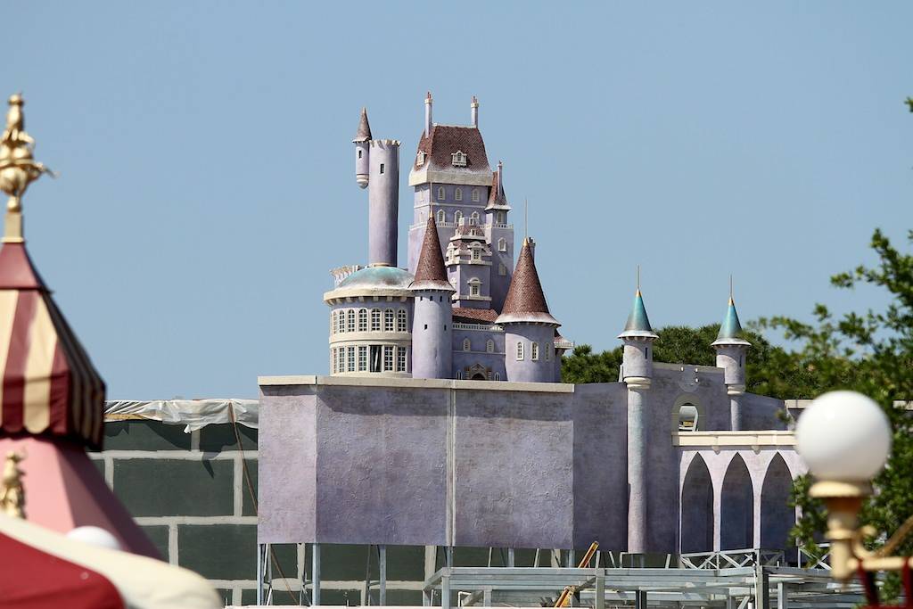 The view of the castle from near to Dumbo