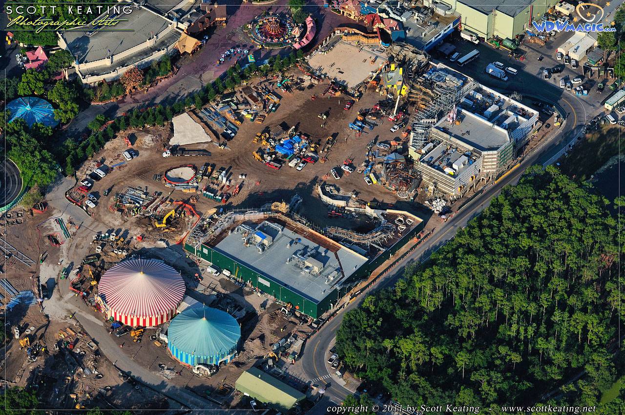 PHOTO - Latest aerial view of the entire Fantasyland construction site